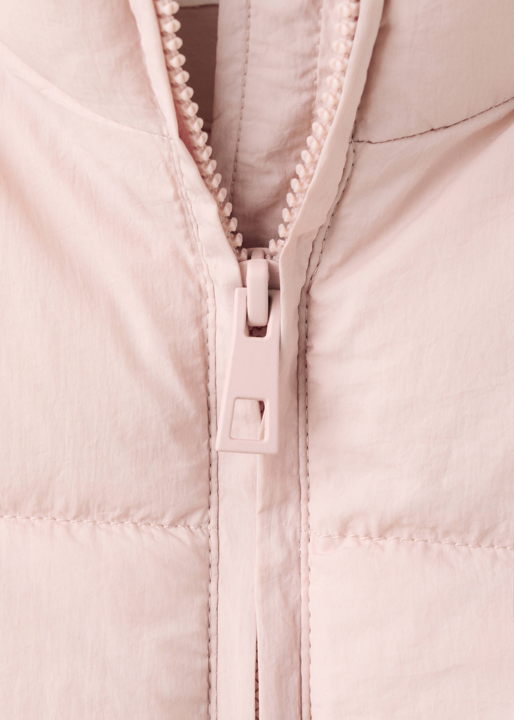 Quilted gilet - Details of the article 8