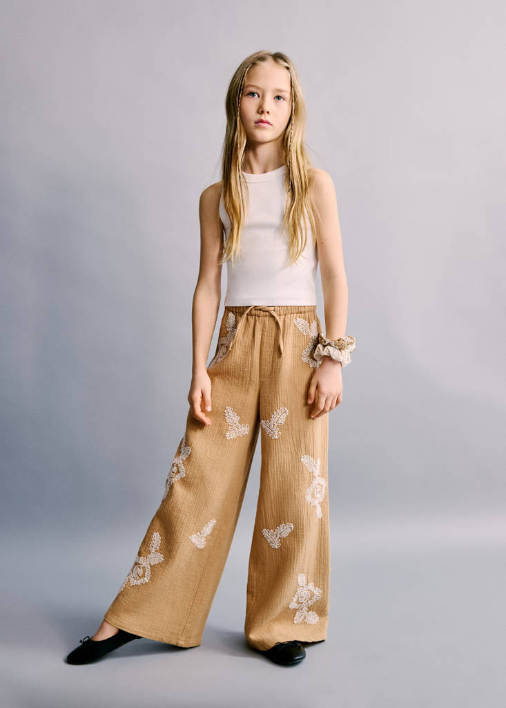 Textured embroidered pants — Mustard