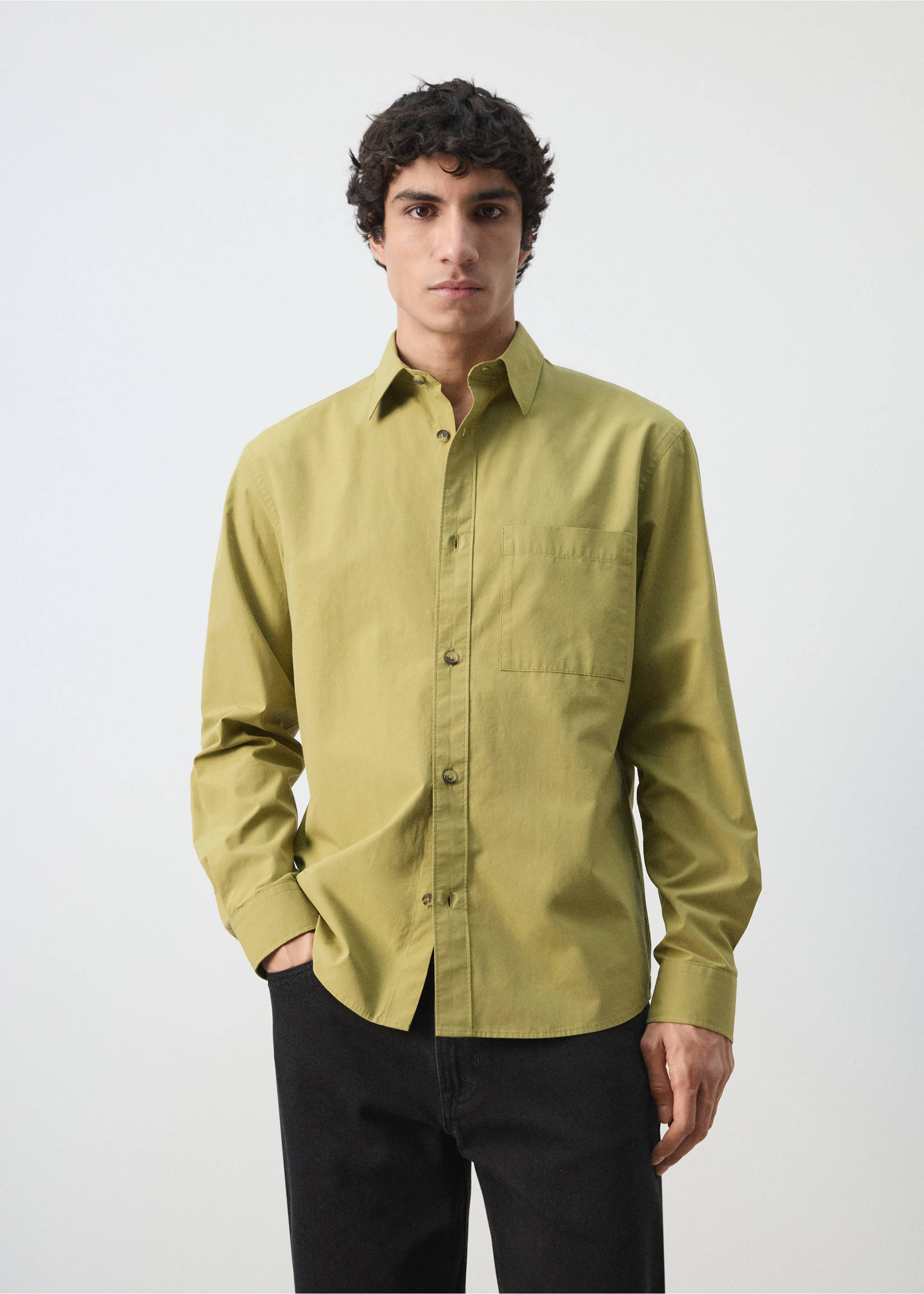100% cotton relaxed-fit shirt - Medium plane, Olive Green. Ref: 27094424-00.
