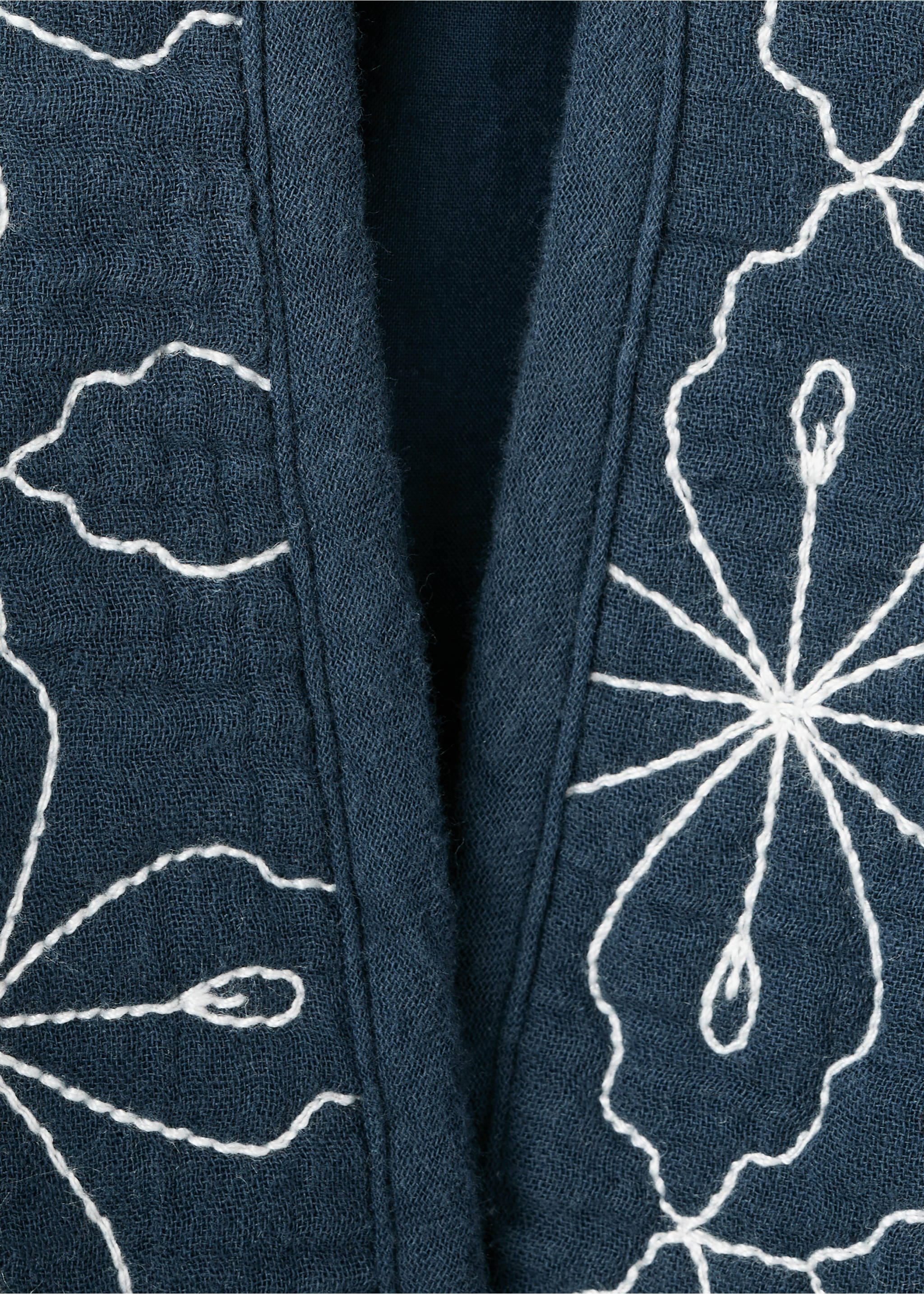 Chaqueta panel bordado - Detalle del artículo 8, Azul marino. Ref: 27094428-00.