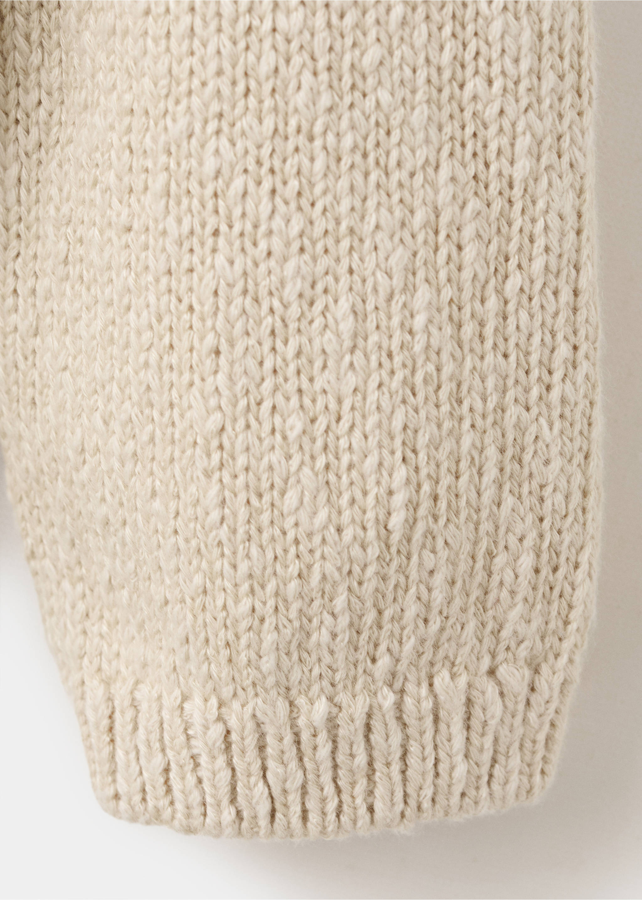 Knitted button cardigan - Details of the article 0, Ecru. Ref: 27094429-00.