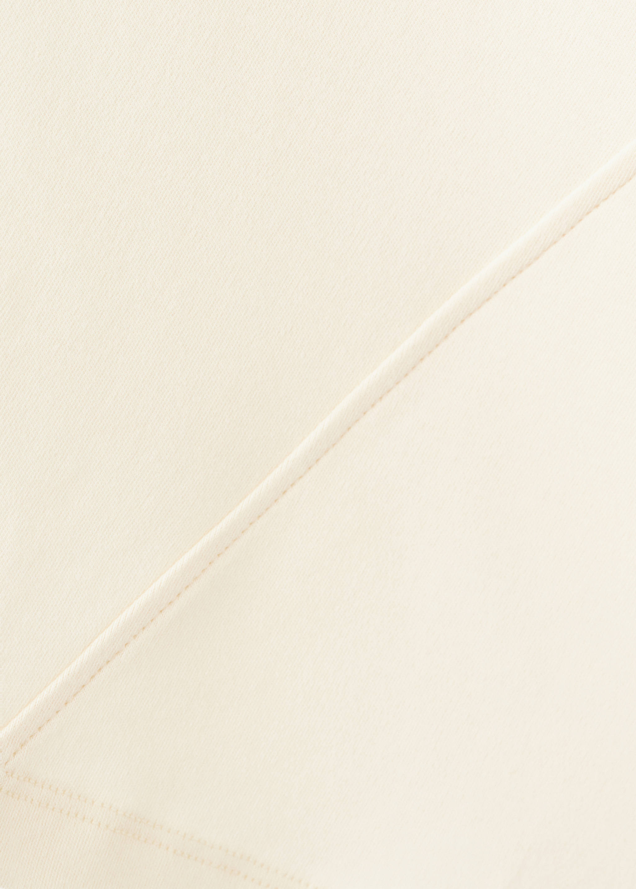 Fitted cotton T-shirt with asymmetric hem - Details of the article 0