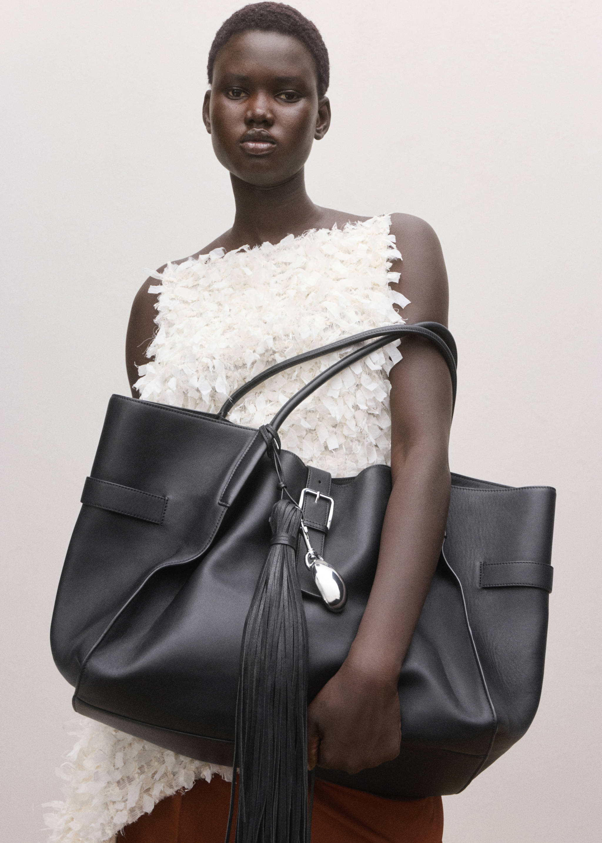 Fringed leather keyring - Details of the article 9