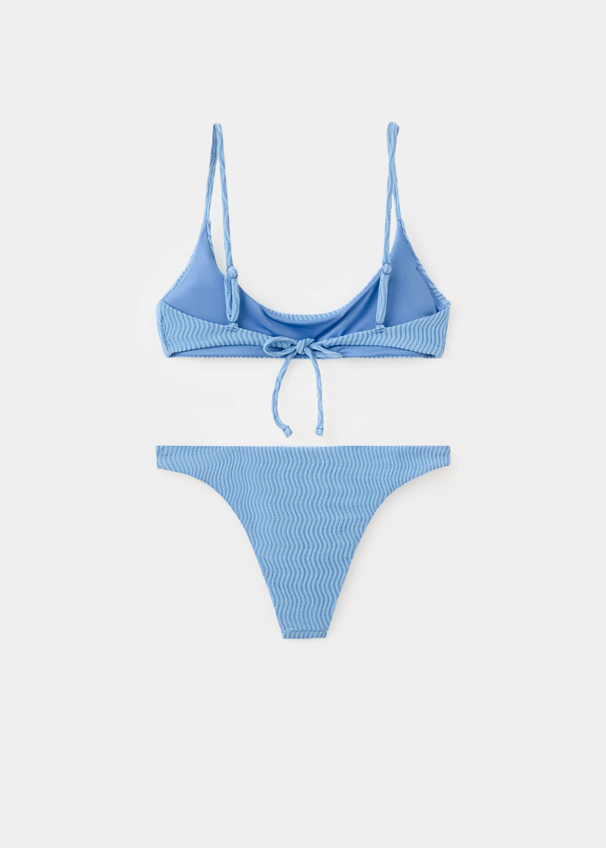 Фактурное бикини с плавками бразилиана - Обратная сторона изделия