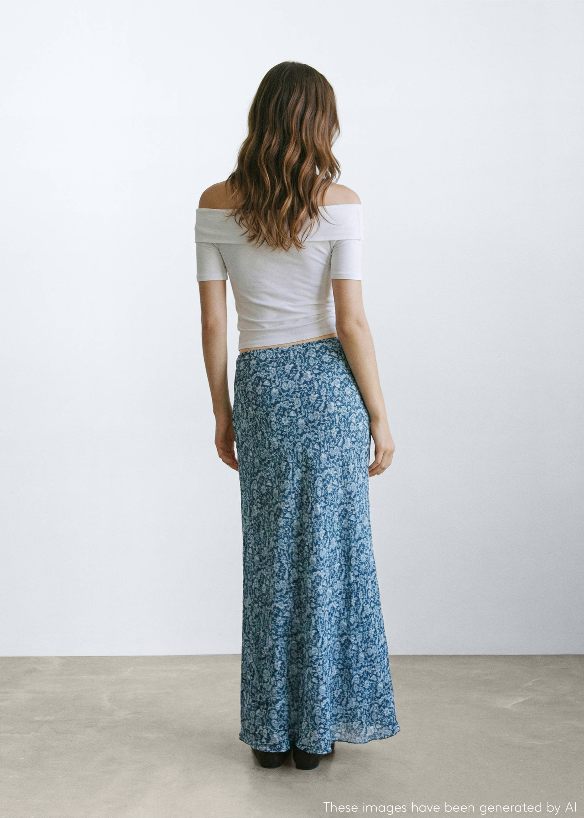 Flowy printed skirt - Reverse of the article, Petrol Blue. Ref: 27094770-00.