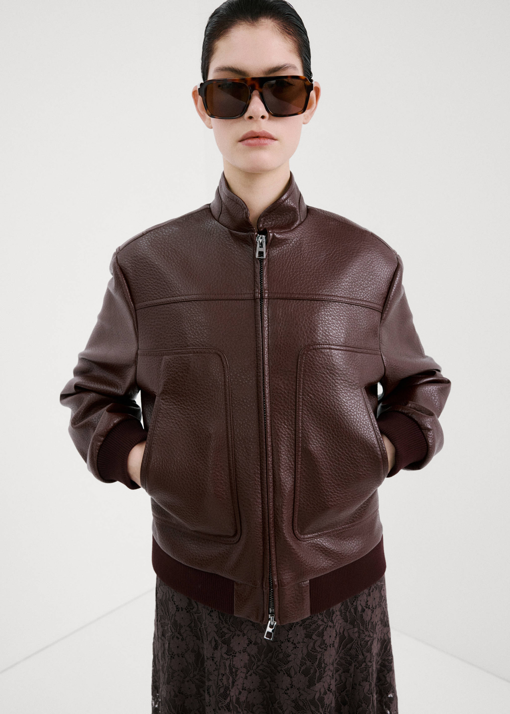 Jaqueta coll tira butxaques - Pla mig