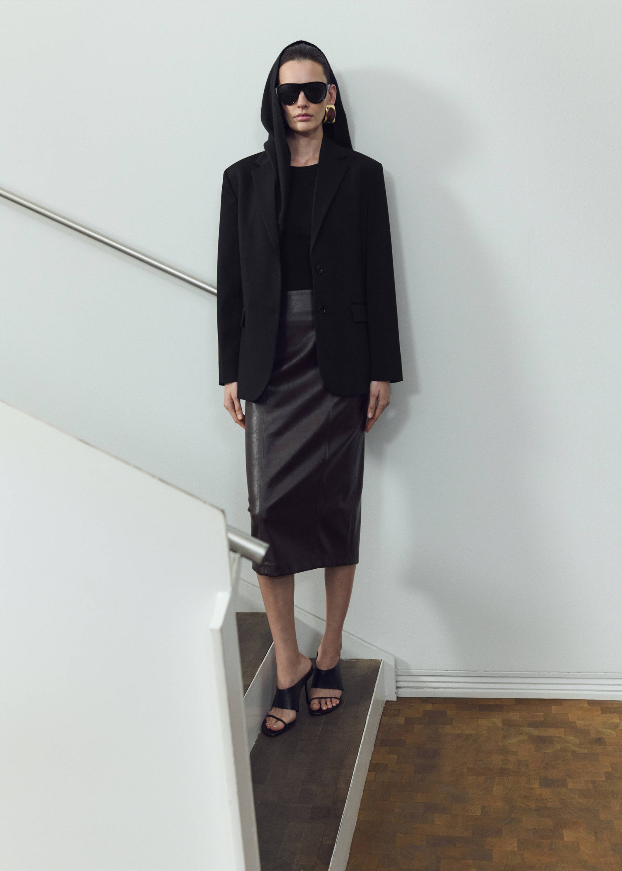 Blazer recta bolsillos solapa - Plano general, Negro. Ref: 27094774-00.