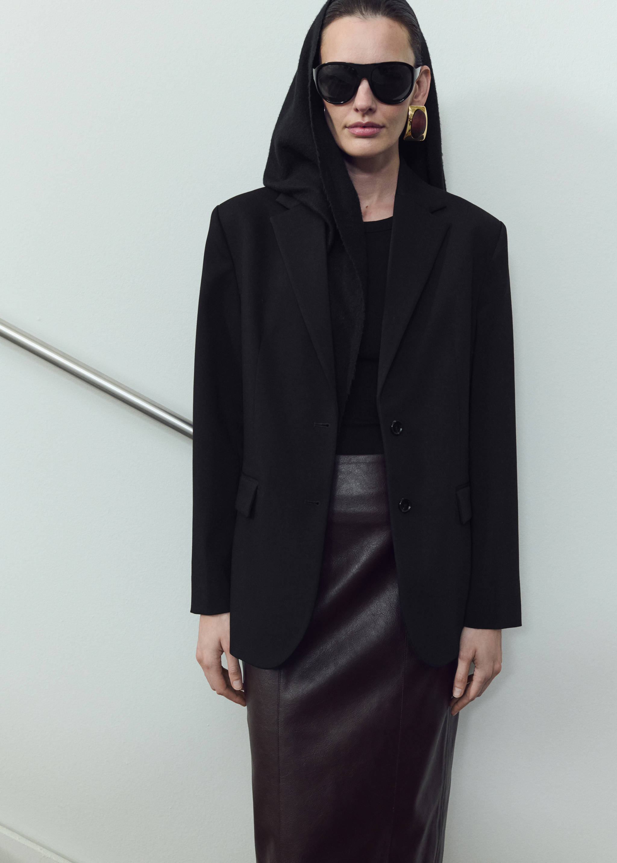 Blazer recta bolsillos solapa - Plano medio