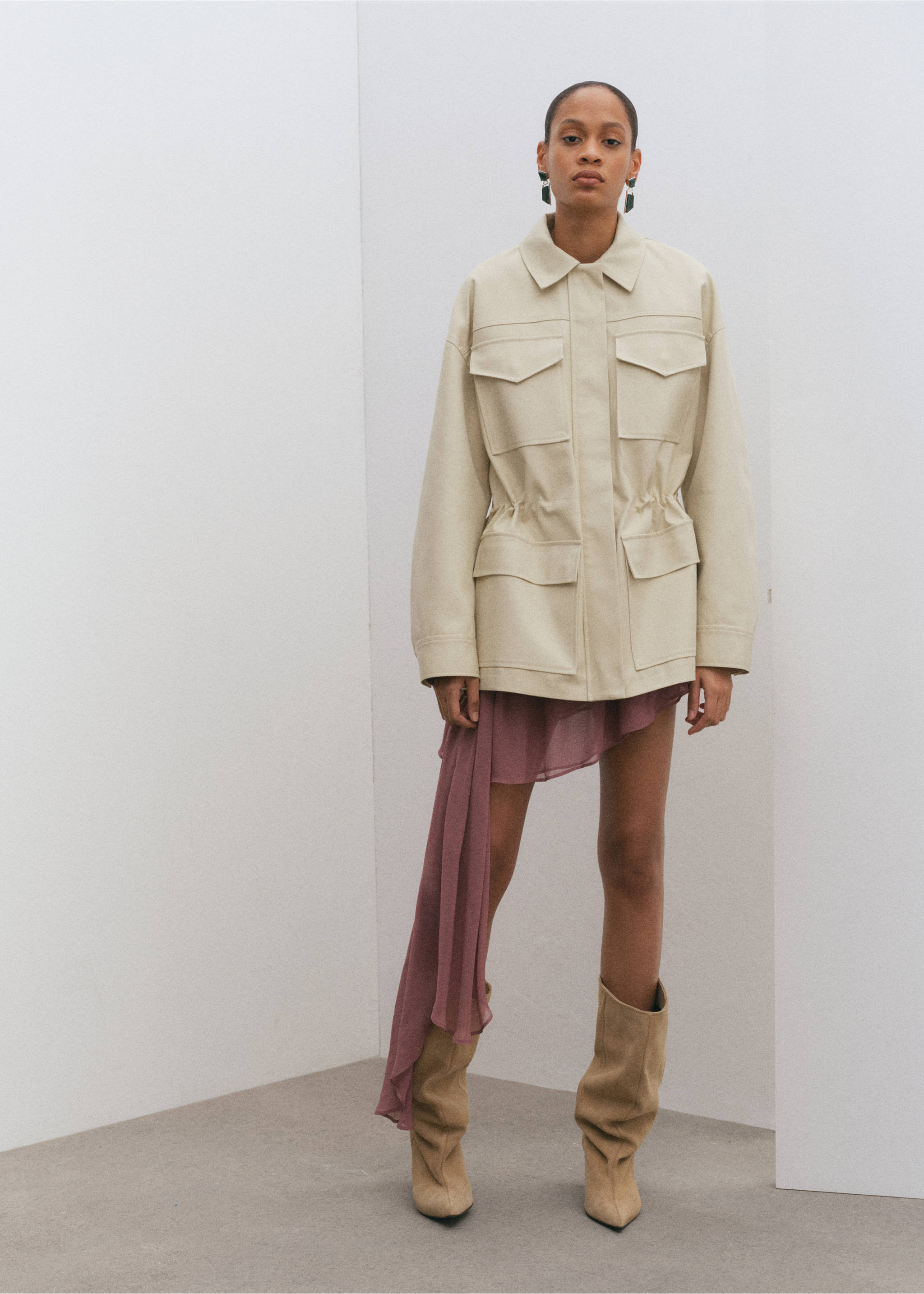 Parka oversize avec poches - Plan général, Écru. Ref: 27094780-00.