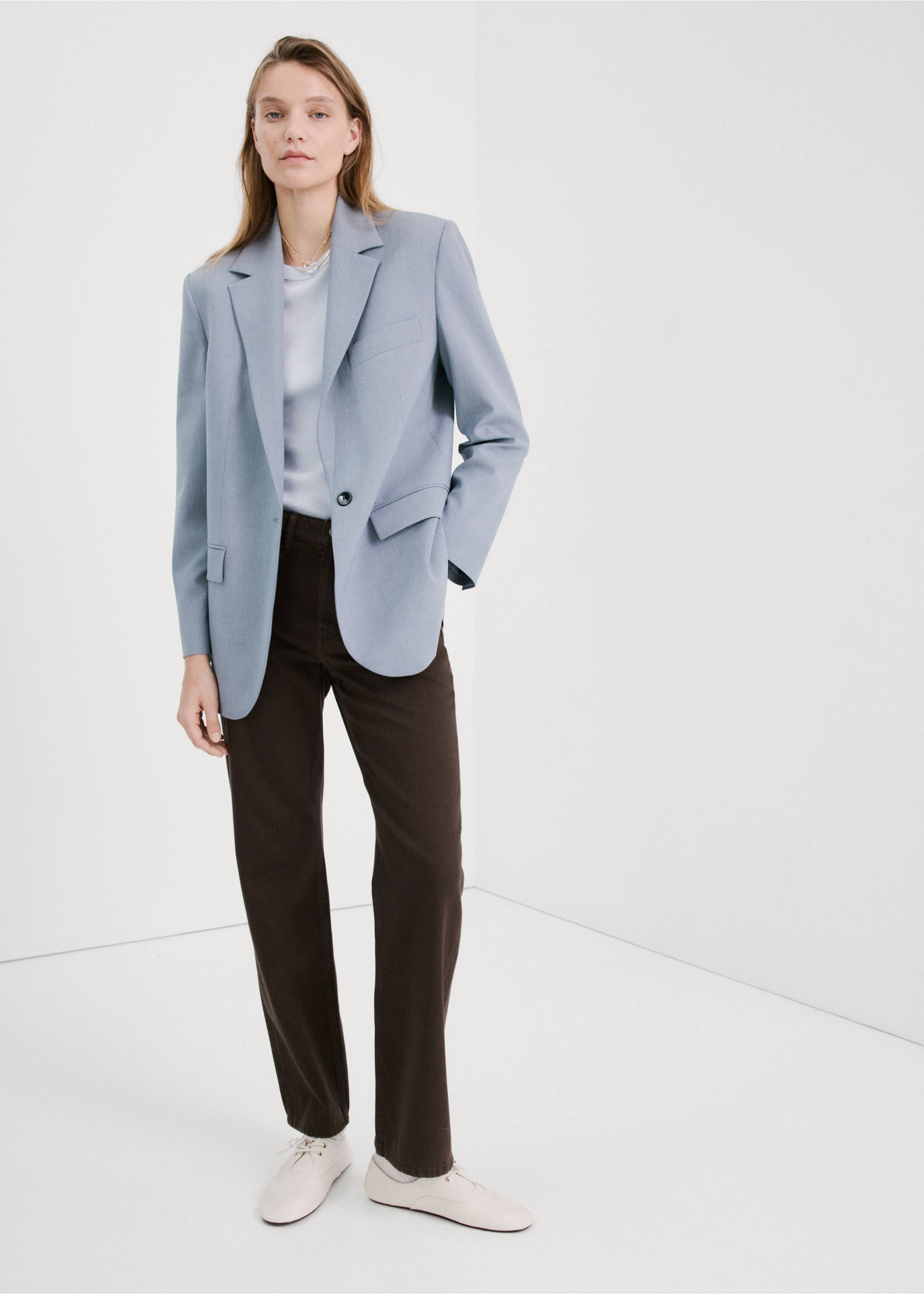 جينز ماتيلدا بقصة مستقيمة وخصر عالي - رؤية عامة, شوكولاتة. Ref: 27094788-00.