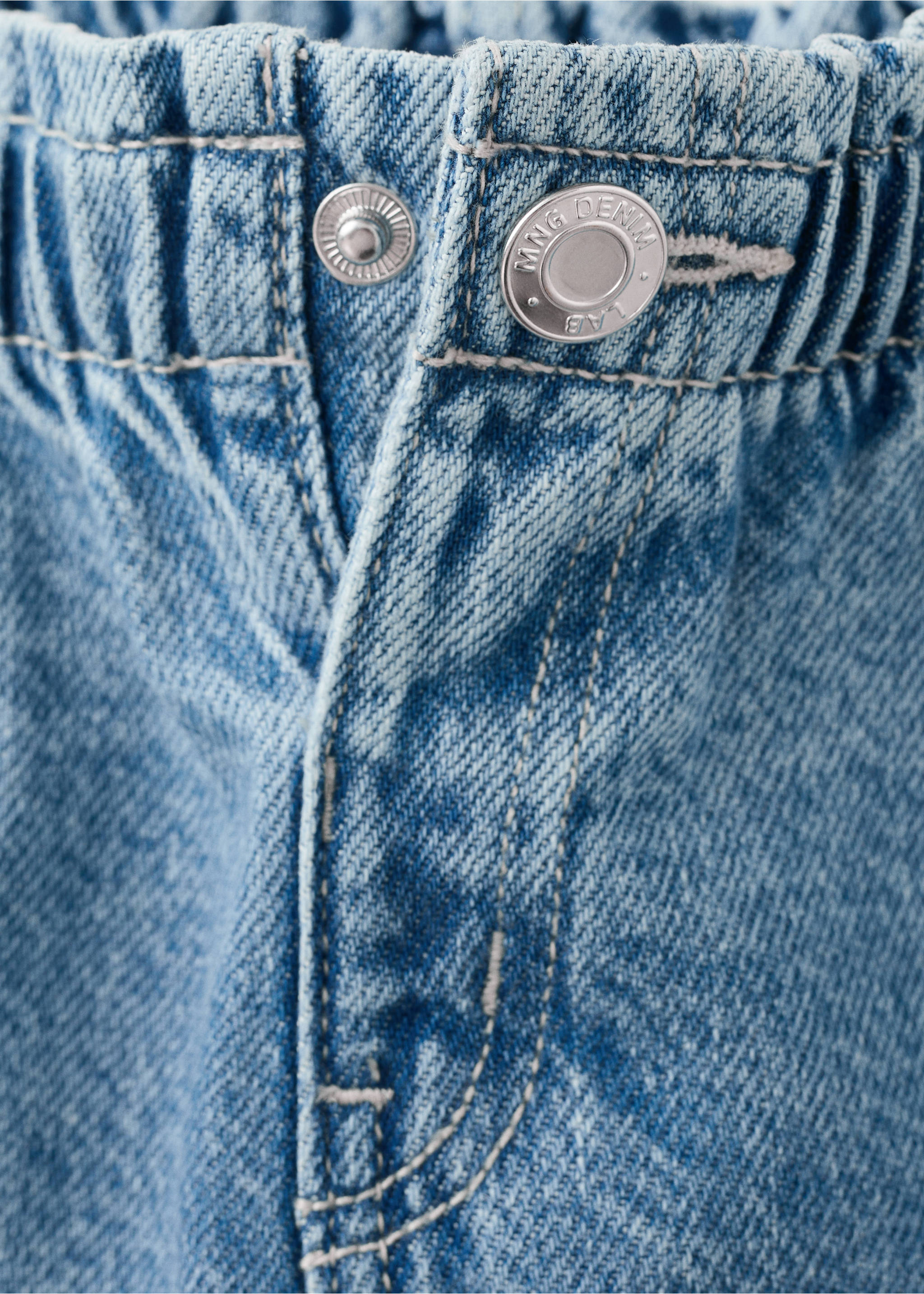 Denim skirt with flower detail - Details of the article 0, Medium Blue. Ref: 27095144-00.