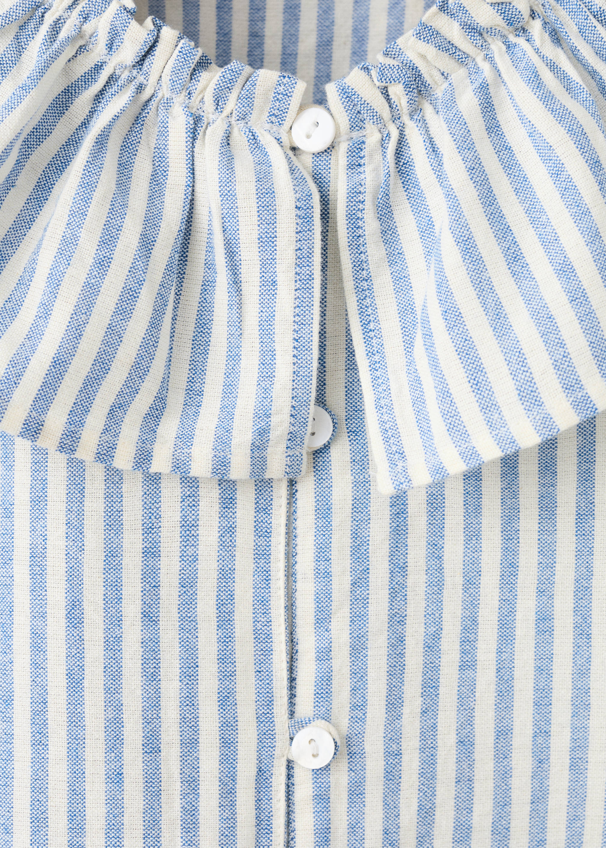 Рубашка с круглым отложным воротником в полоску - Деталь изделия 8