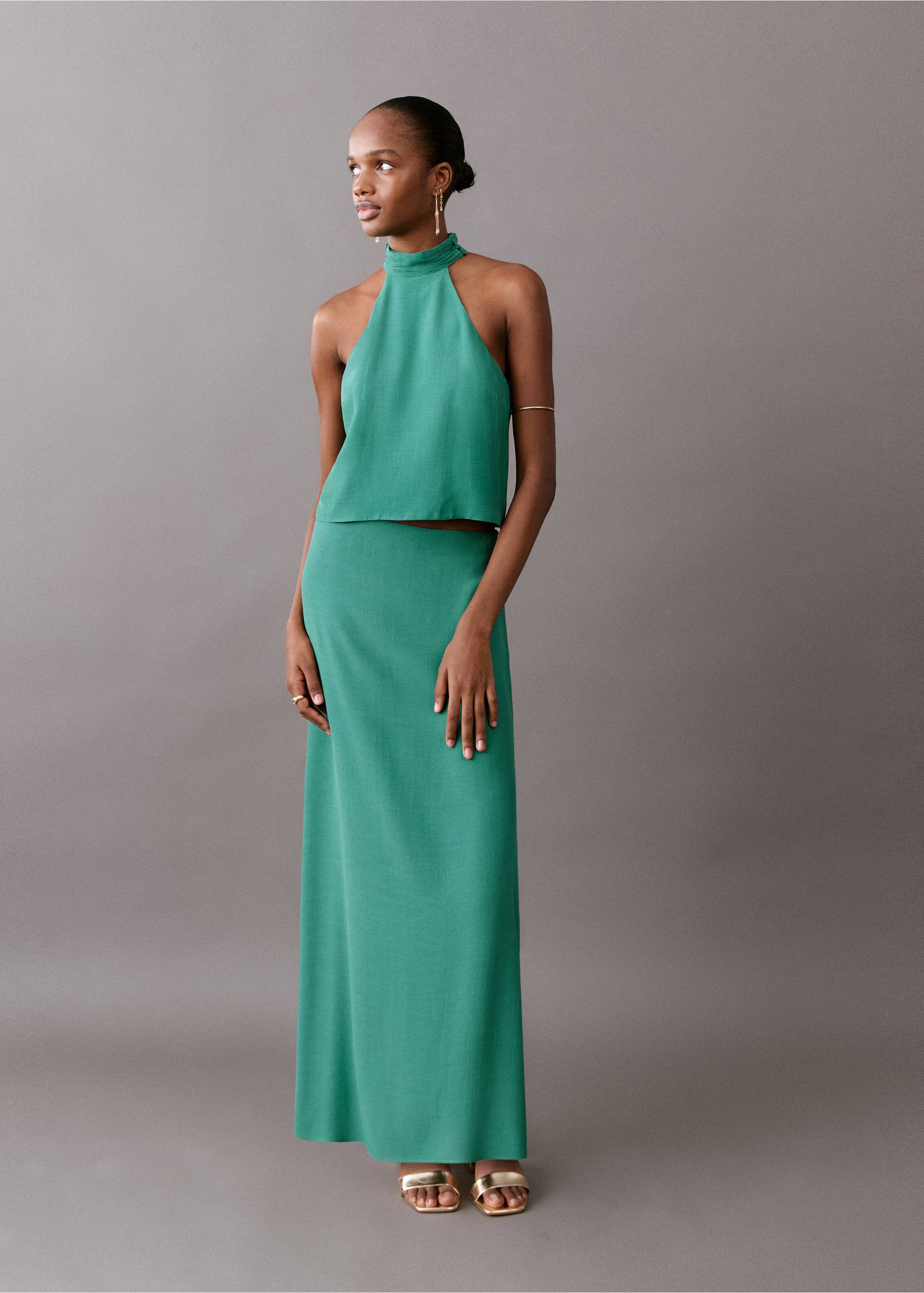 Neckholderbluse mit offenem Rücken - Allgemeine Ansicht, Grün. Ref: 27095808-00.