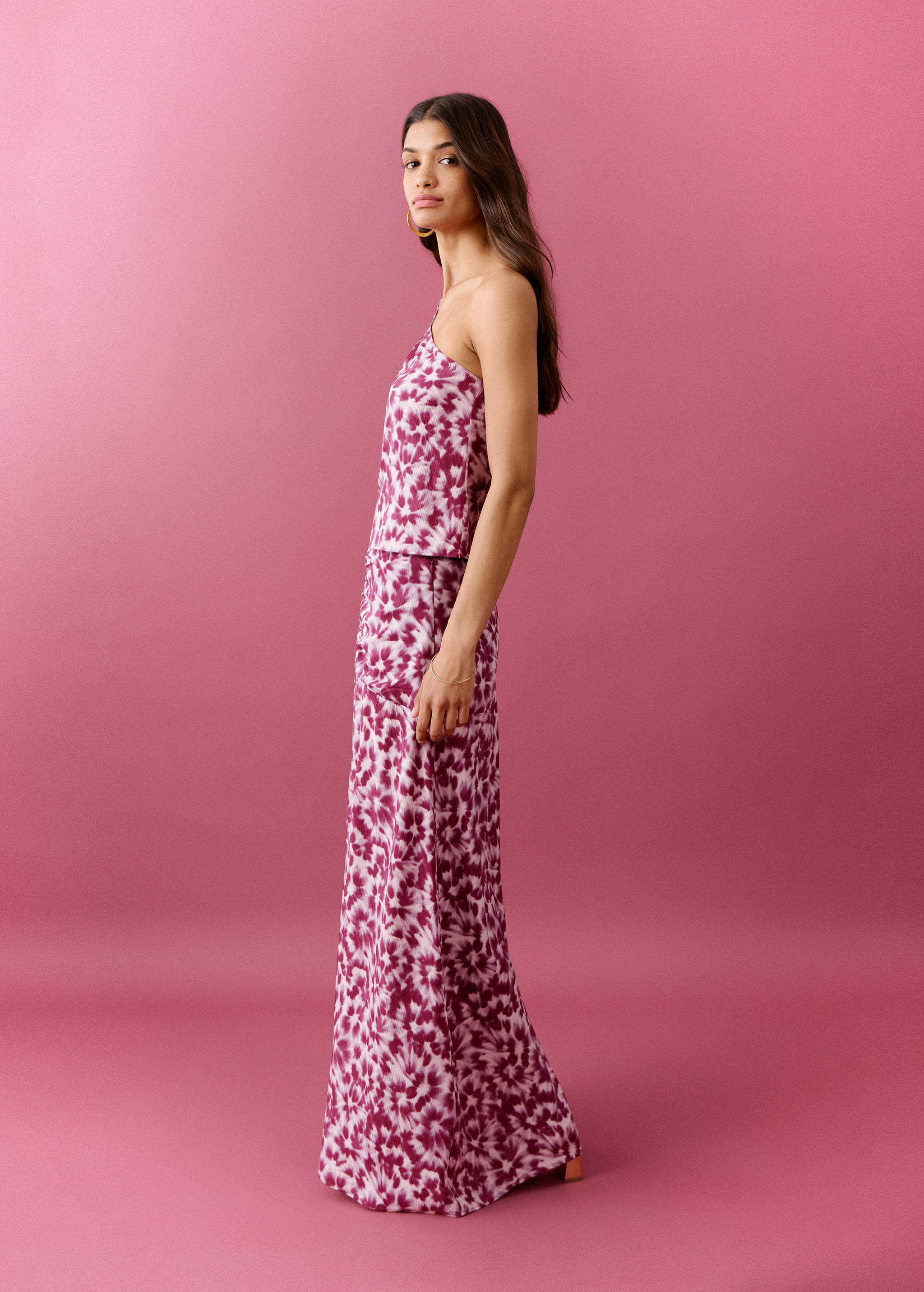 Юбка с принтом и сборками на талии - Средний план