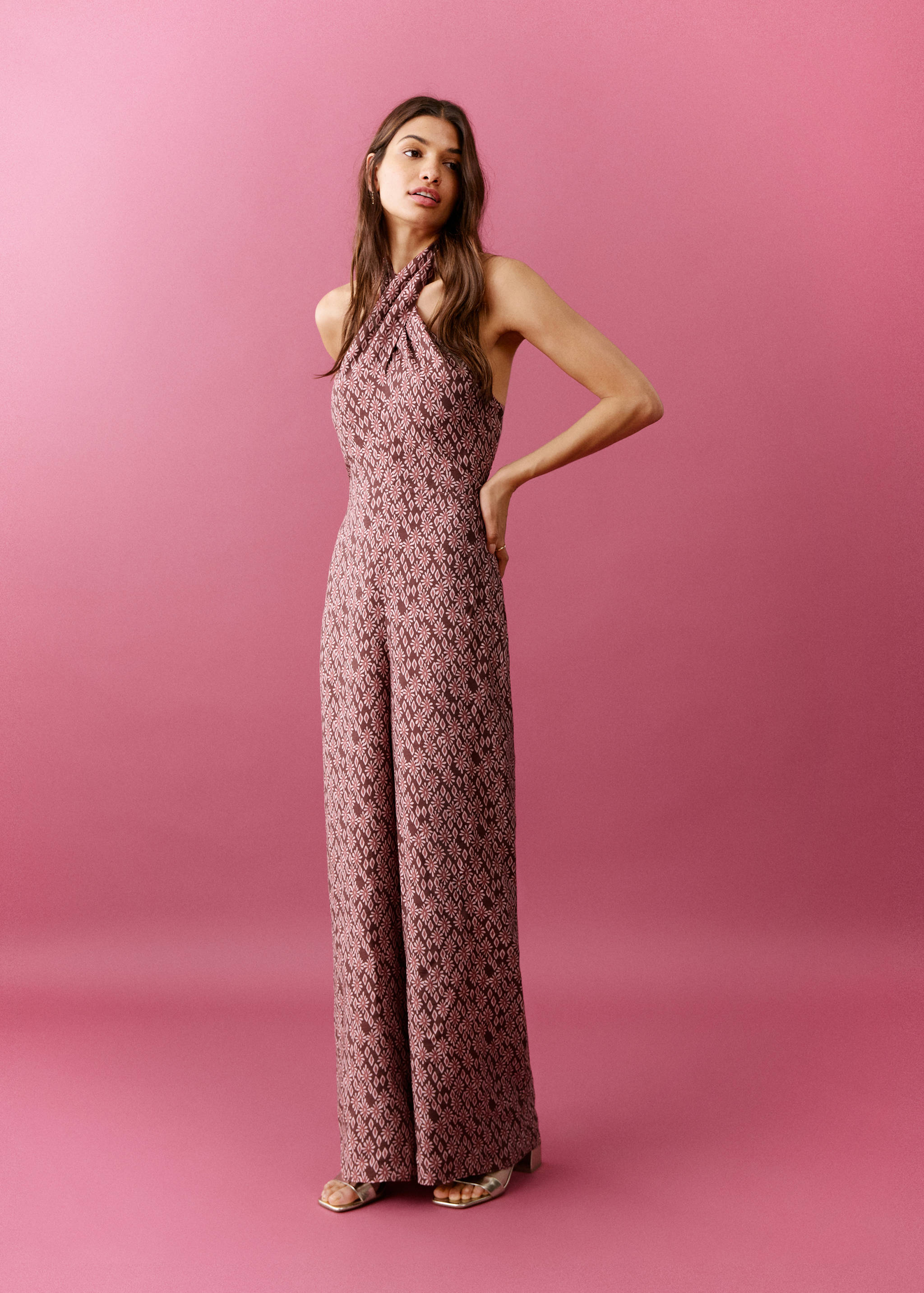 سالوبيت بطباعة أزهار - رؤية عامة