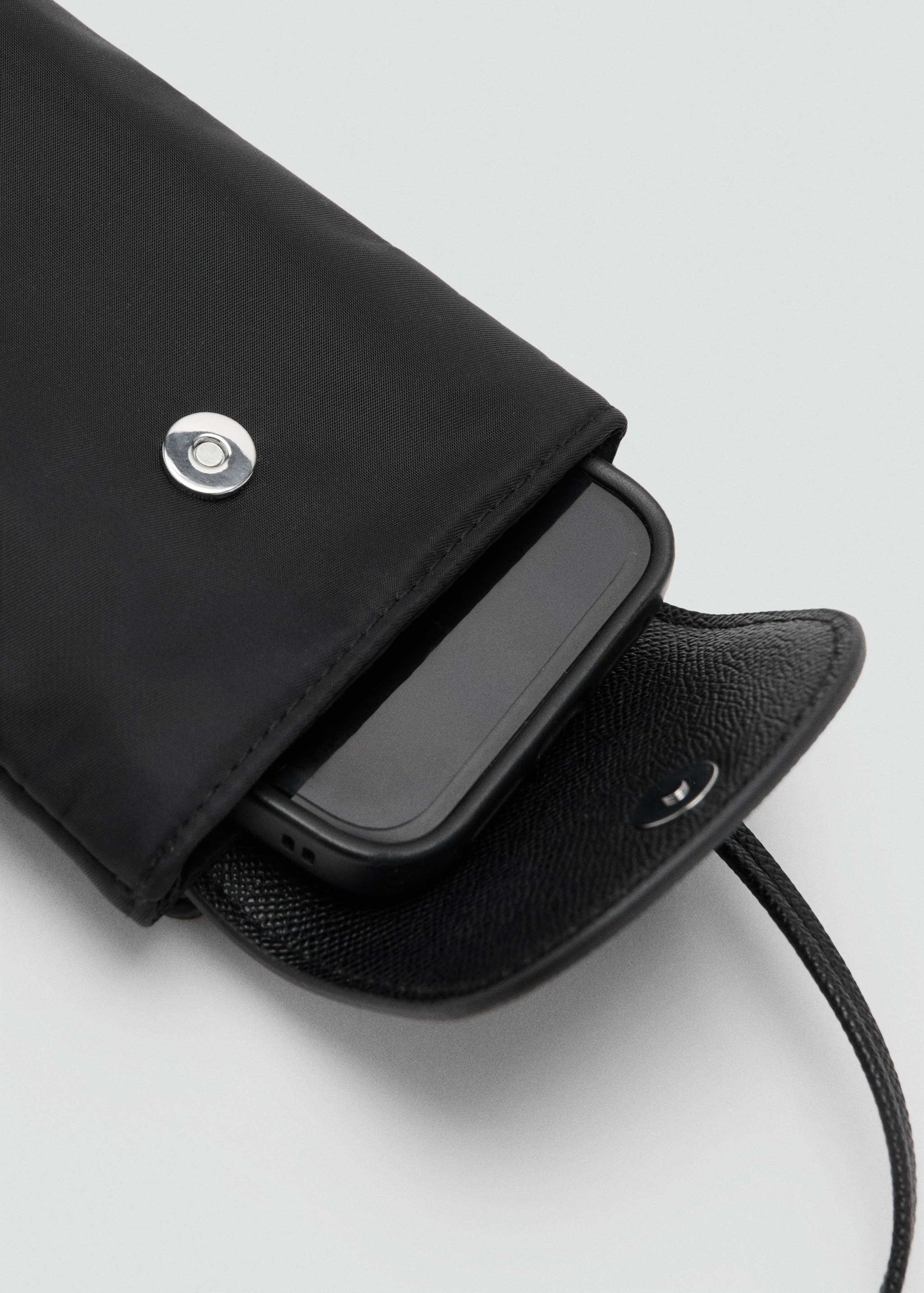 Nylon mobile case - Details of the article 1