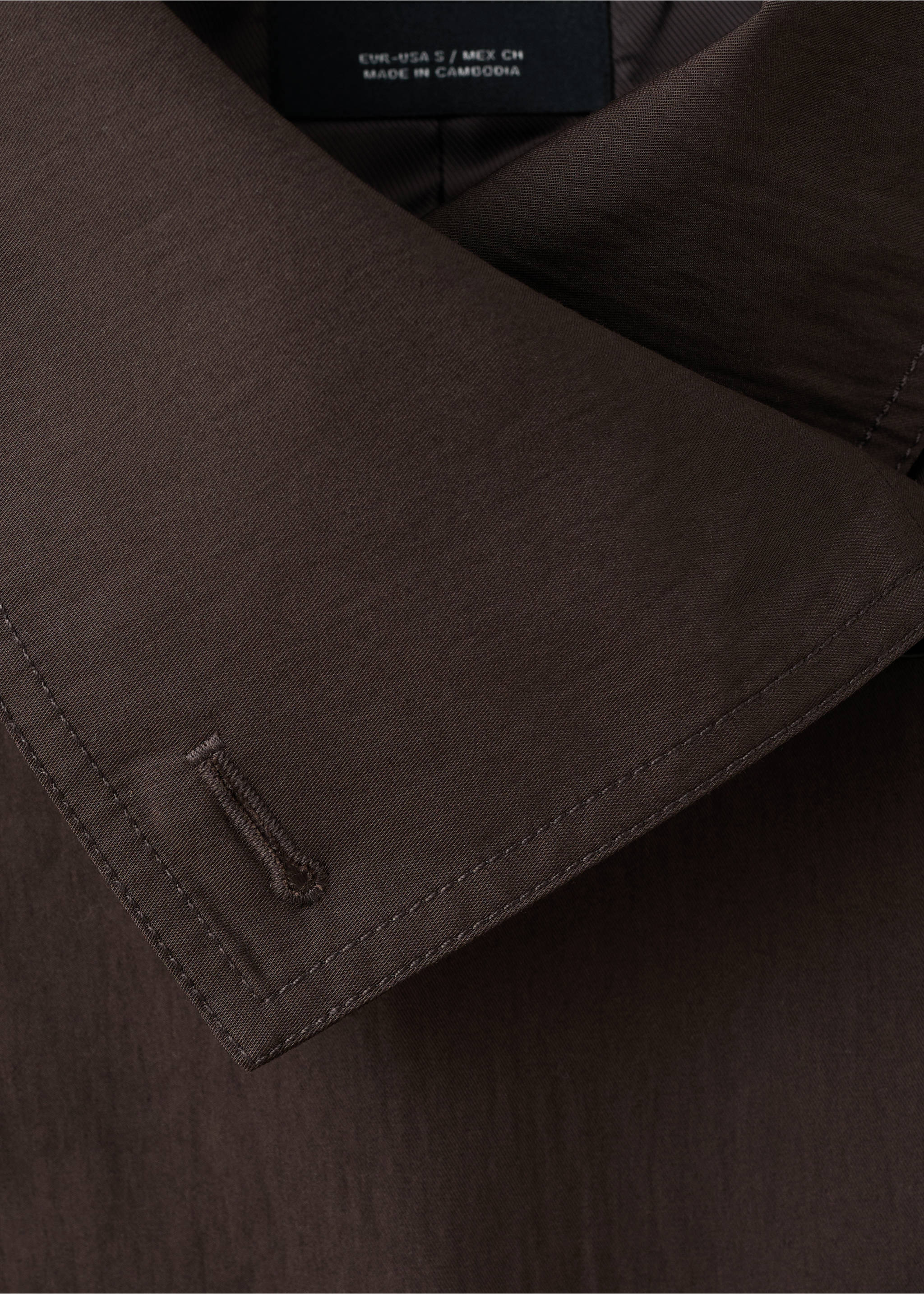 Funnel neck cropped trench coat - Details of the article 8, Chocolate. Ref: 27095814-00.