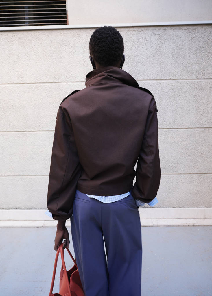 Funnel neck cropped trench coat — Chocolate