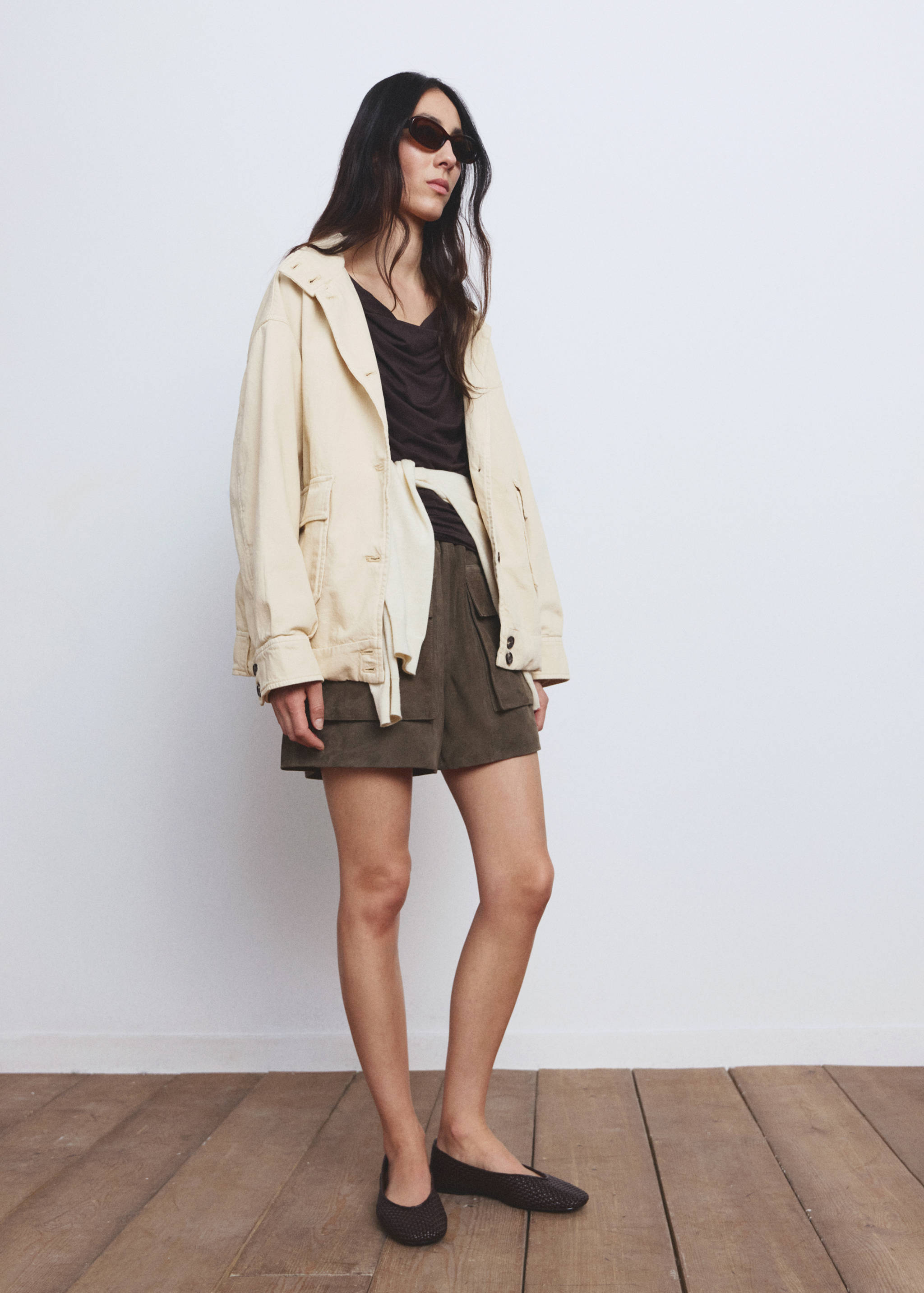 Denim parka with a stand-up collar - General plane