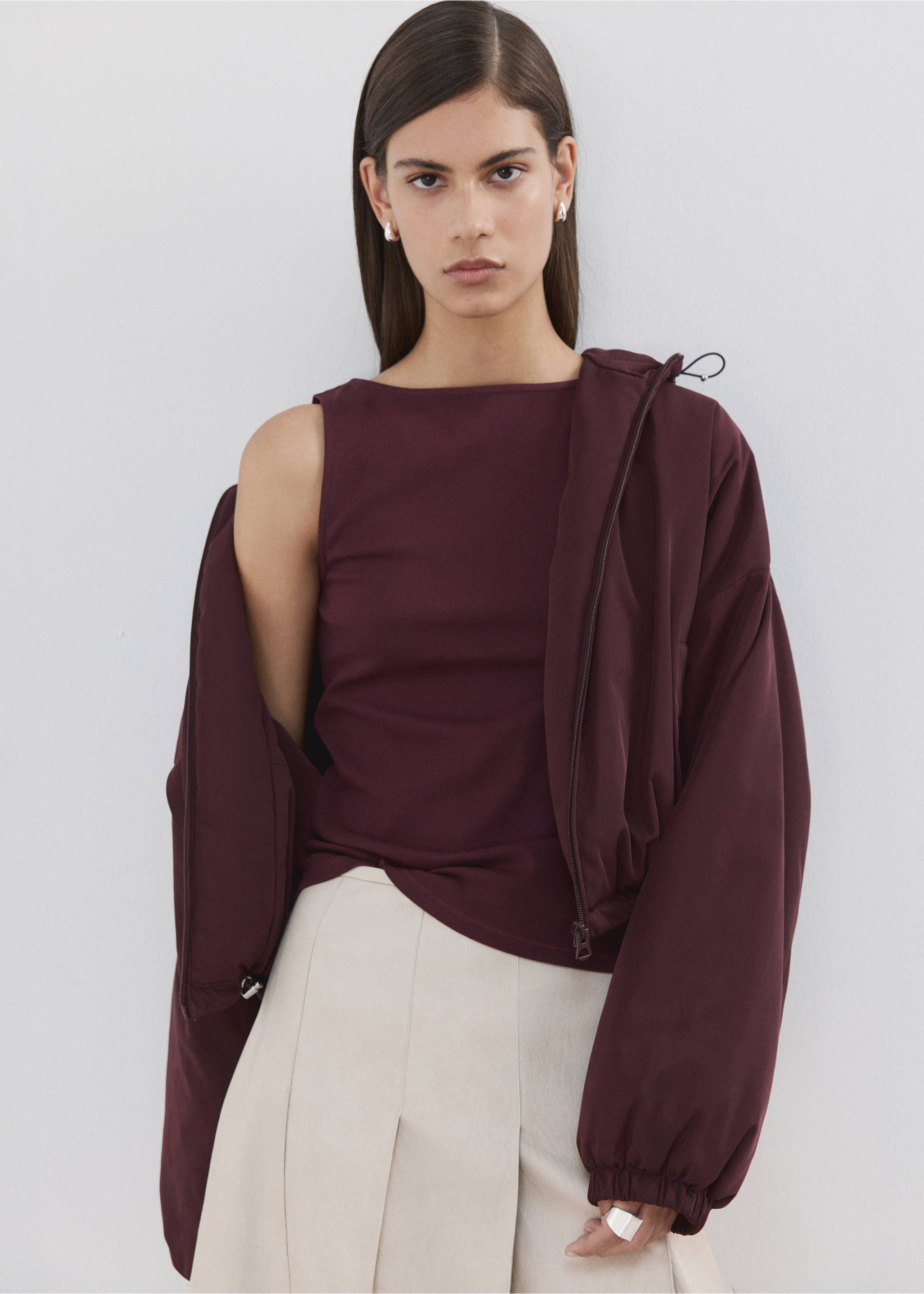 توب قطن مُفَصَّل - رؤية وسط, عنابي. Ref: 27095822-00.