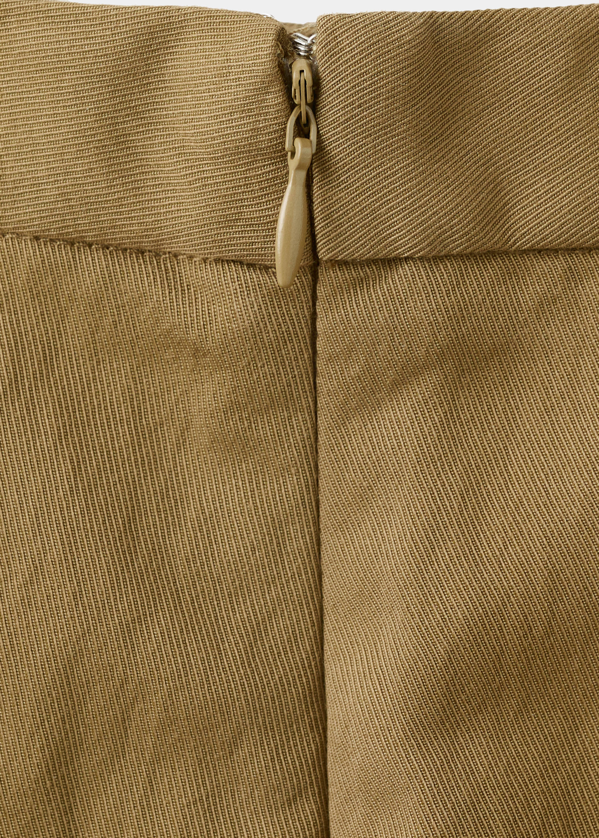 Straight mid-rise trousers - Details of the article 0