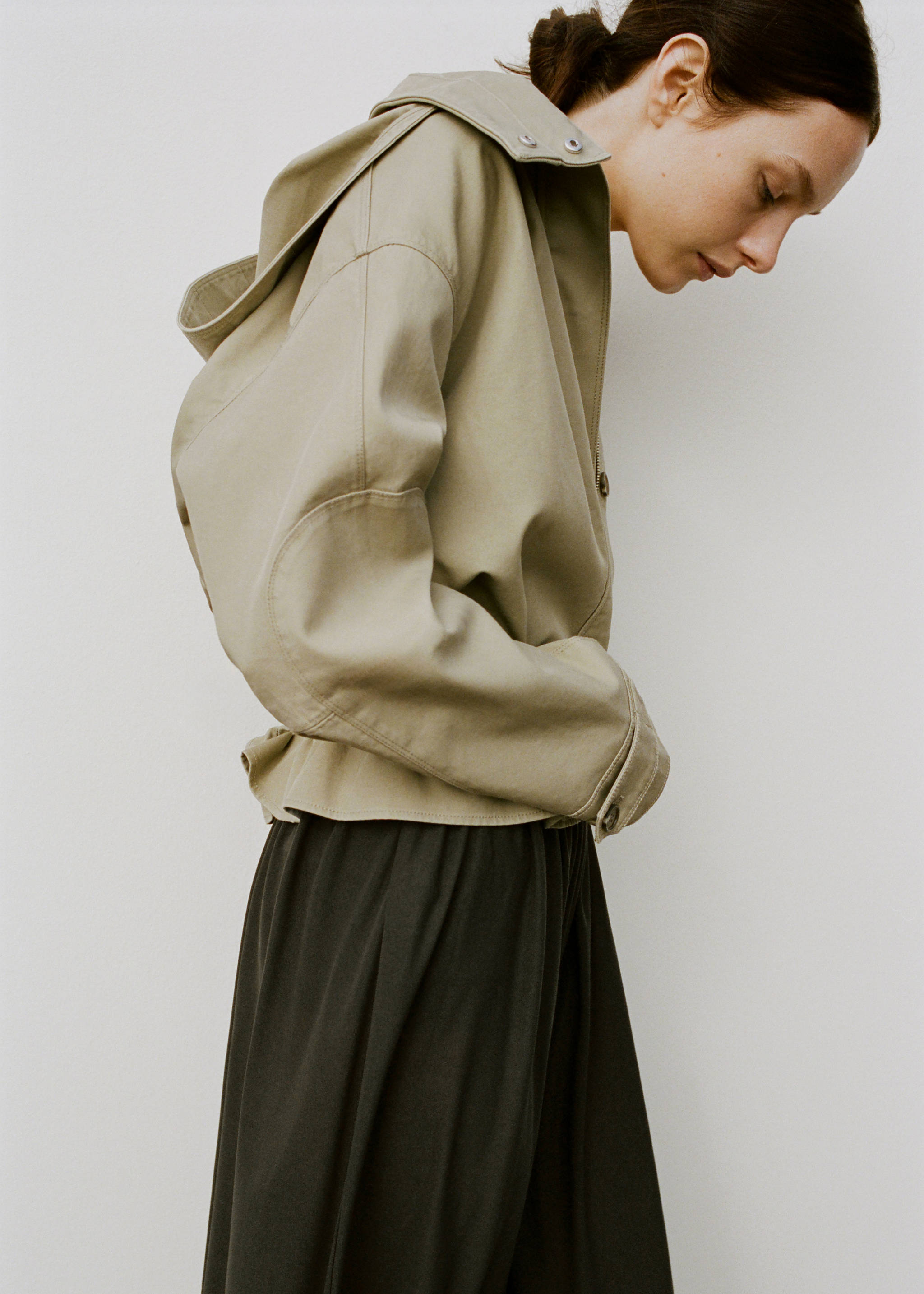Mid-rise harem pants - Details of the article 1, Khaki. Ref: 27095831-00.