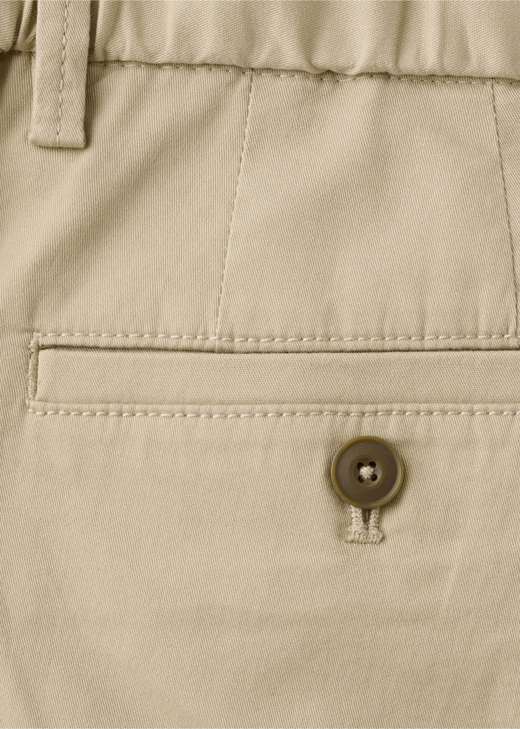 Slim-fit chino cotton bermuda shorts - Details of the article 8, Beige. Ref: 27095929-00.