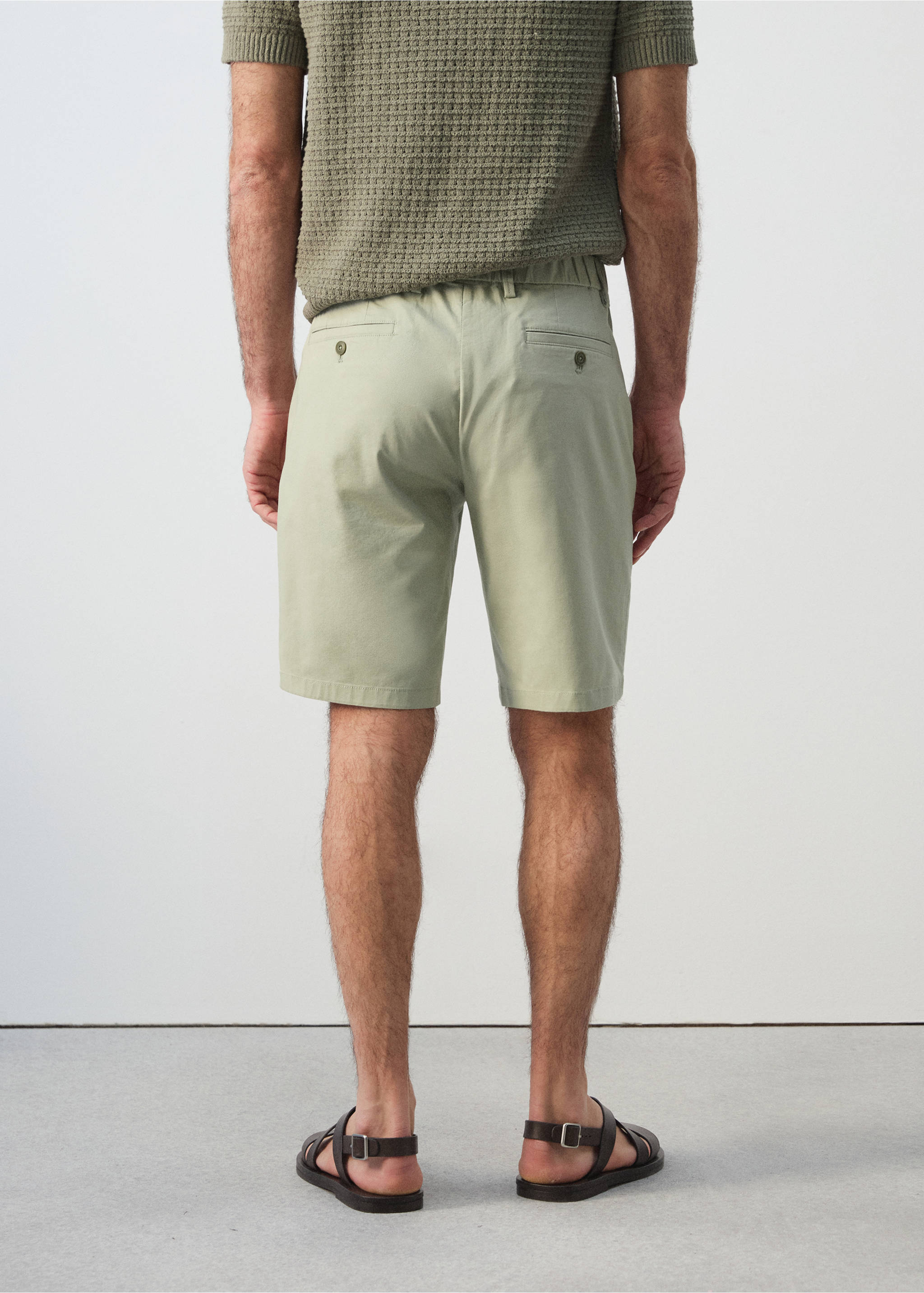 Slim-fit chino cotton bermuda shorts - Reverse of the article, Mint Green. Ref: 27095929-00.