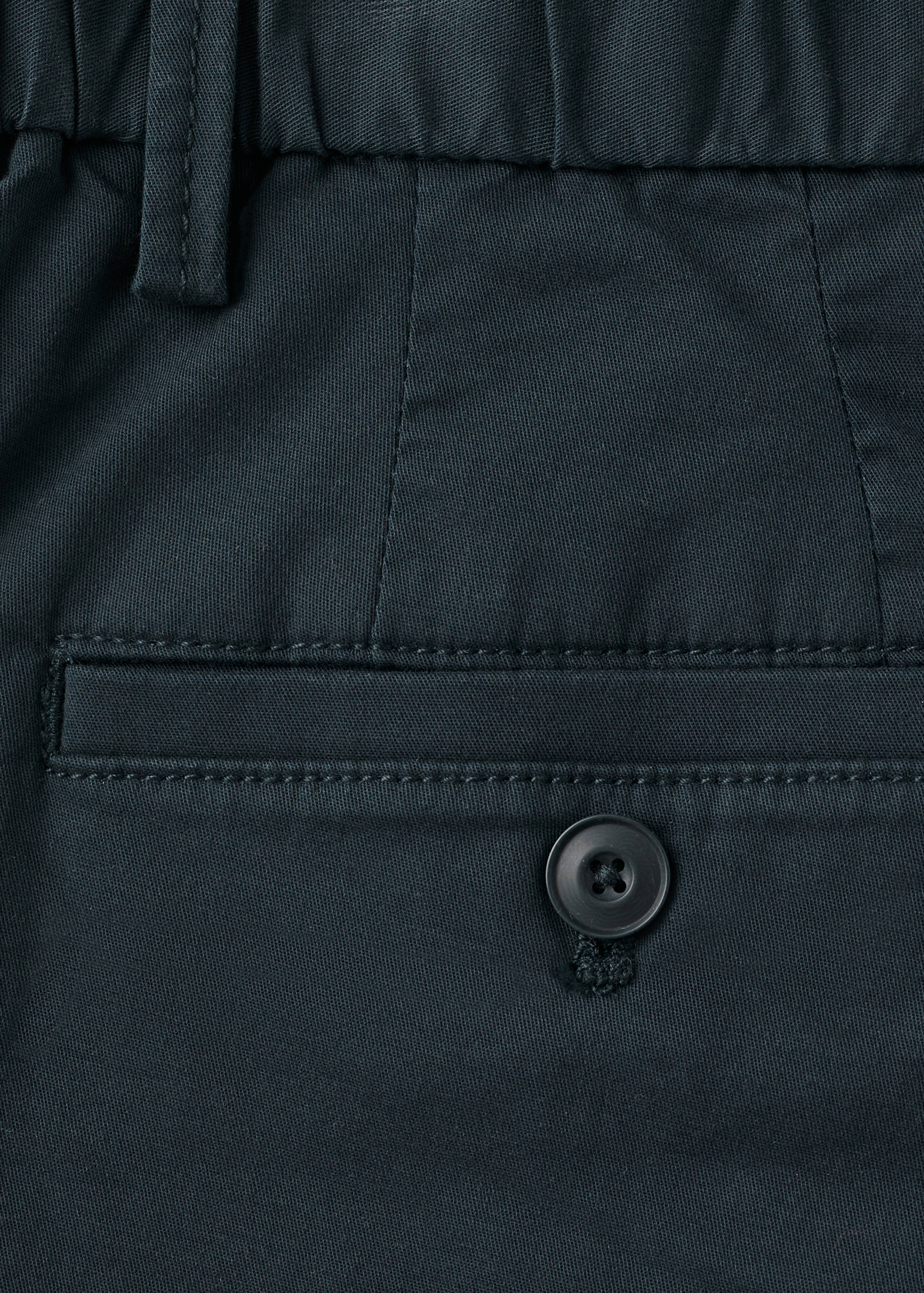 Slim-fit chino cotton bermuda shorts - Details of the article 0
