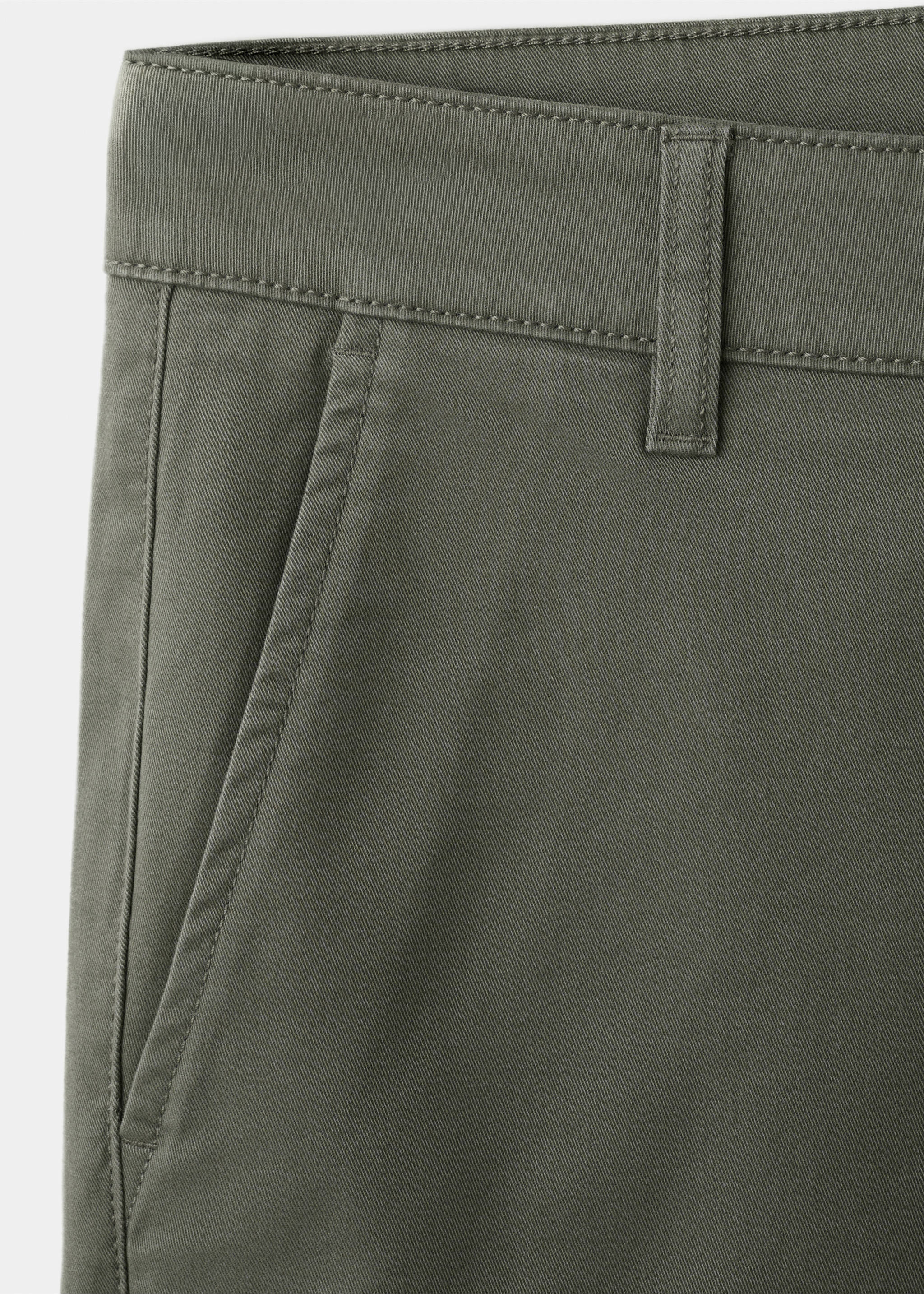 Cotton Bermuda shorts - Details of the article 8, Khaki. Ref: 27095930-00.