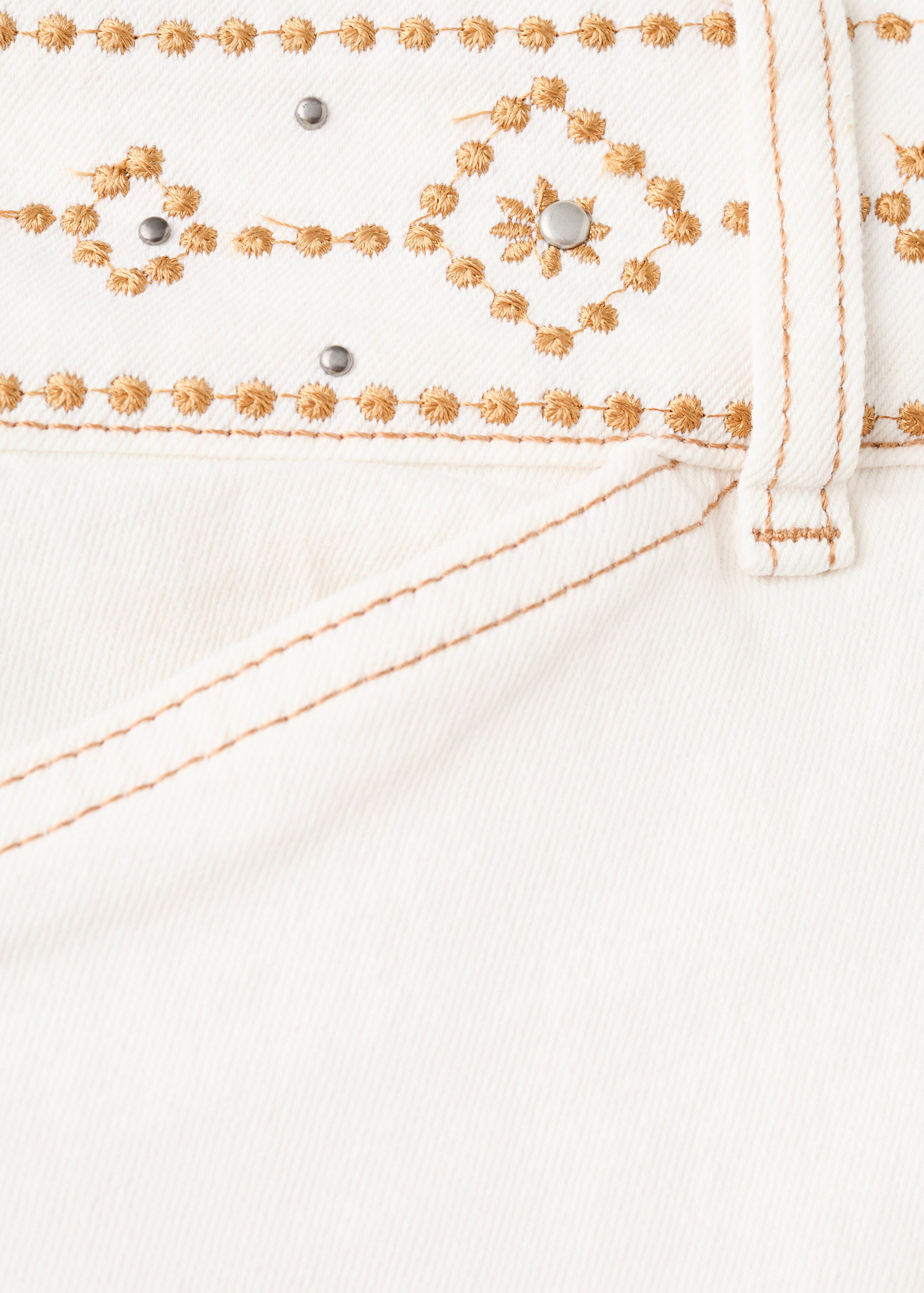 Short skirt with embroidered waist - Details of the article 0