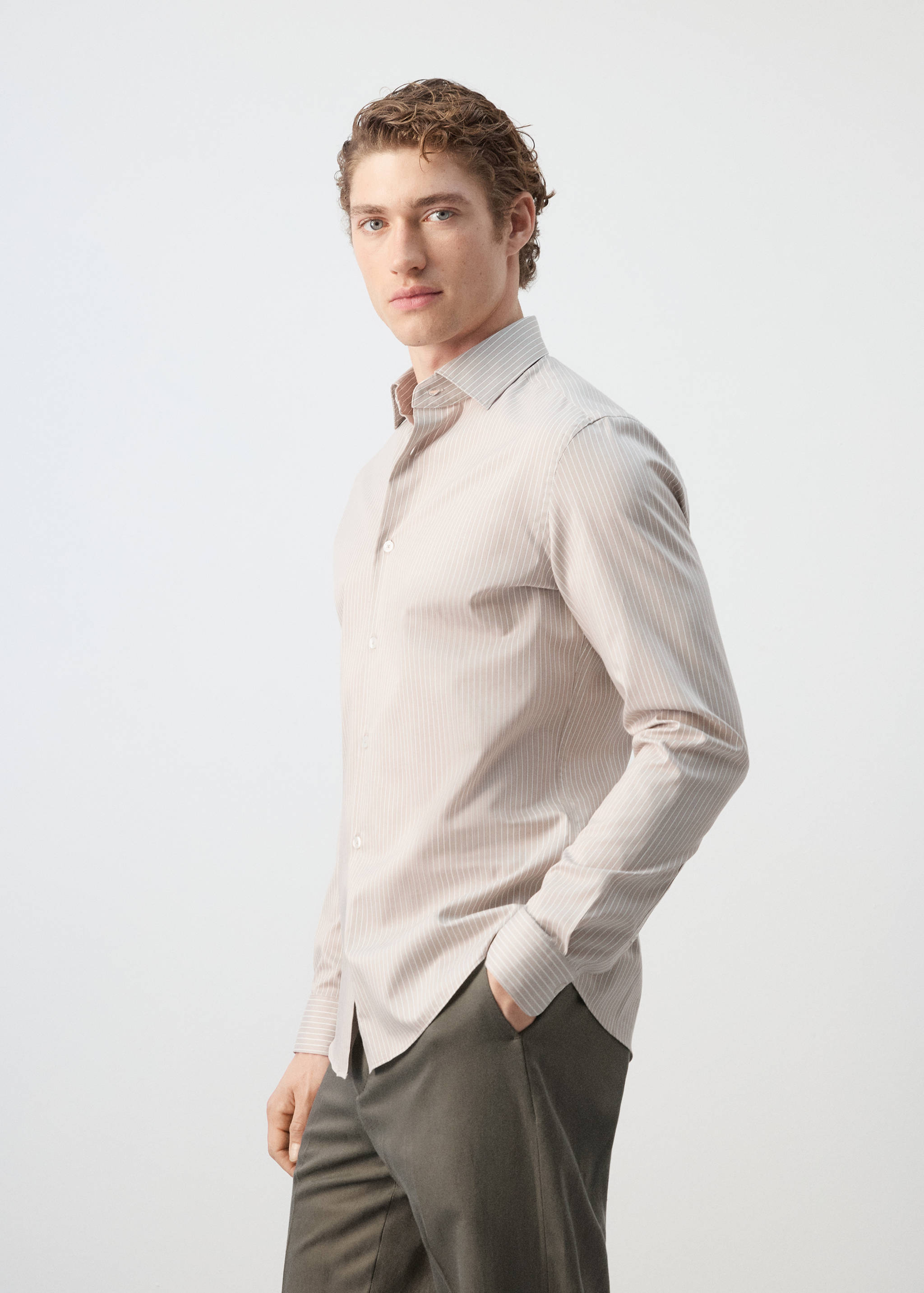 Slim fit striped cotton shirt - Details of the article 2