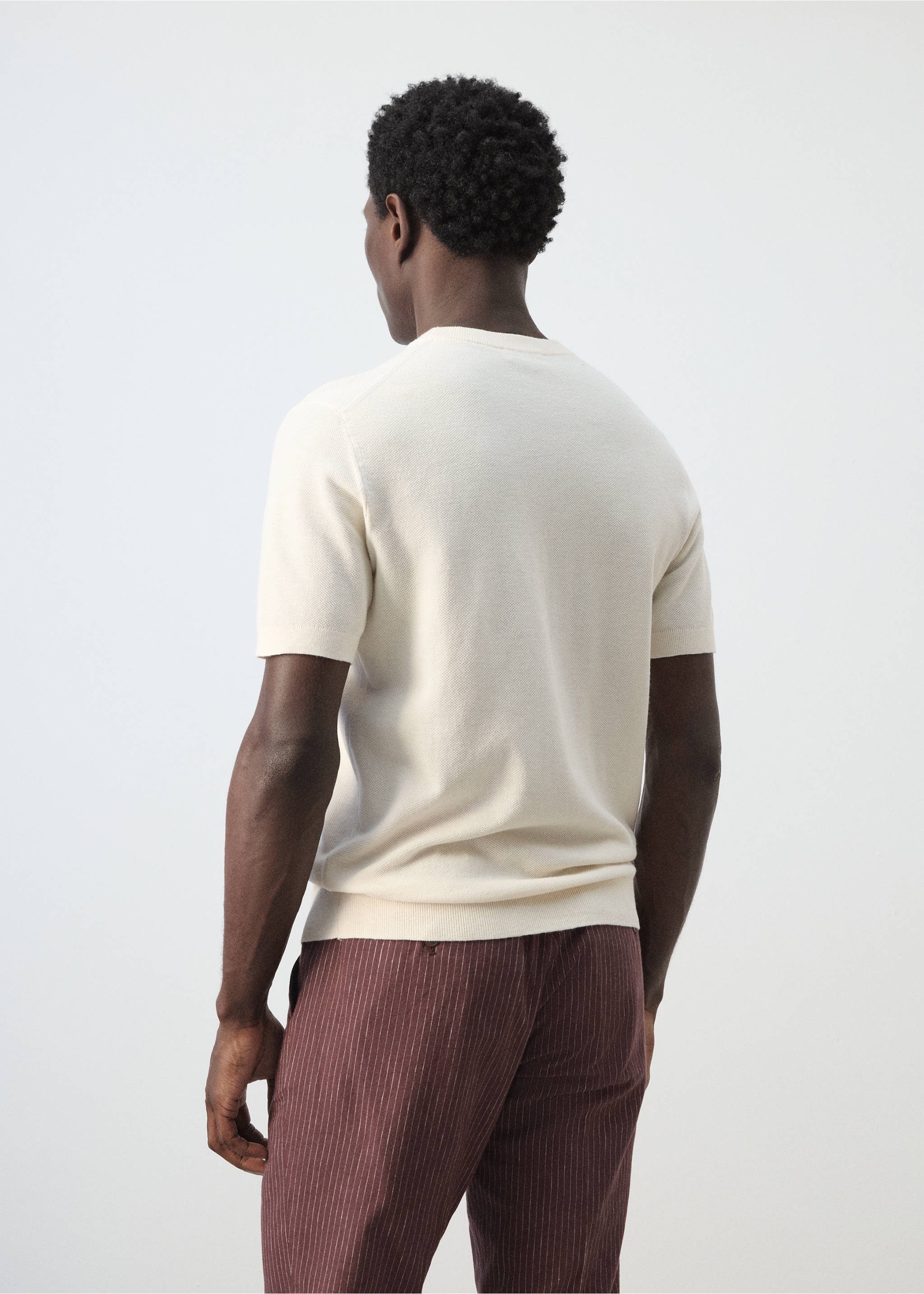 Cotton fine-knit t-shirt - Reverse of the article, Ivory White. Ref: 27095938-00.