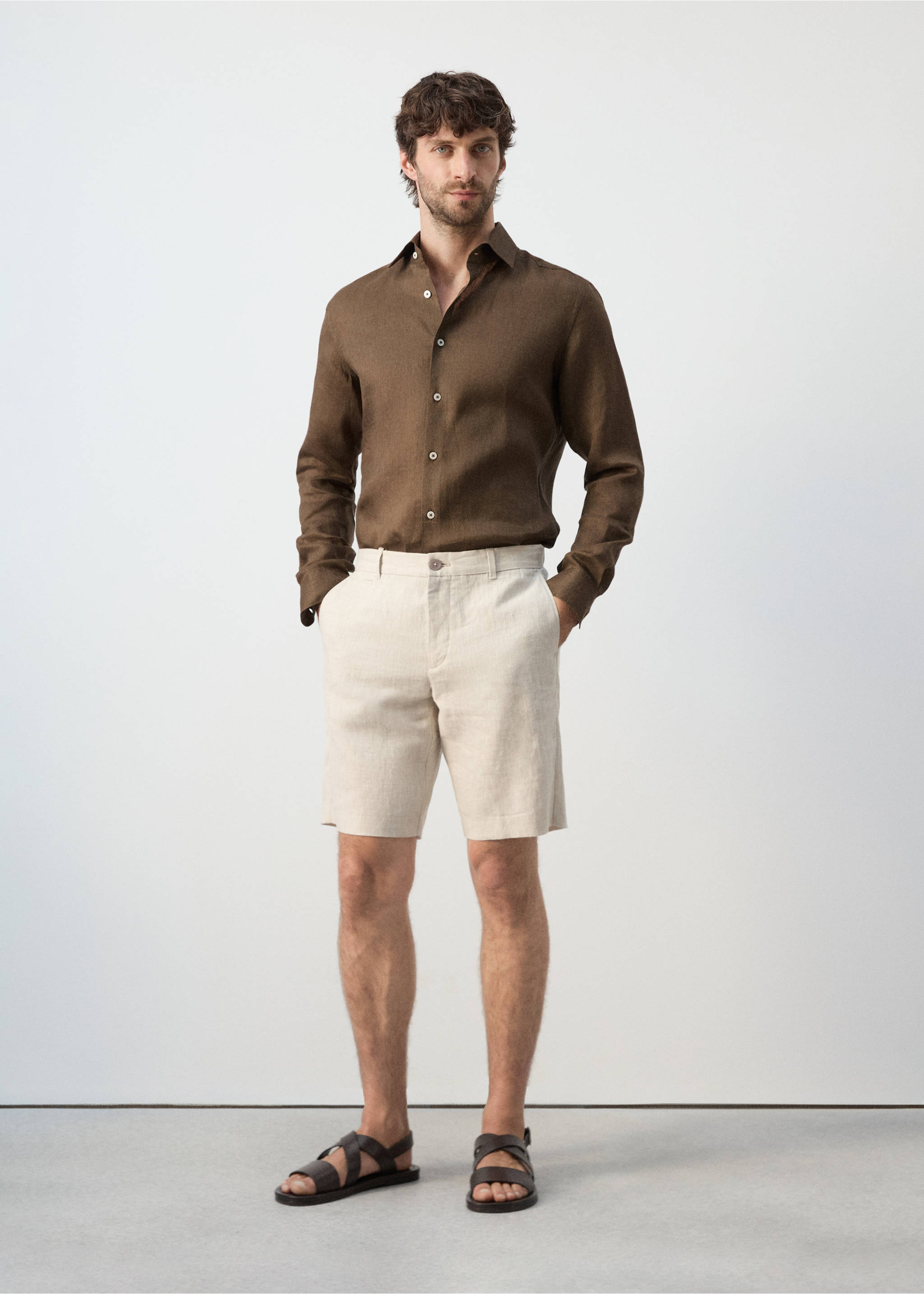 Chemise slim-fit 100 % lin - Plan général, Tabac. Ref: 27095947-00.