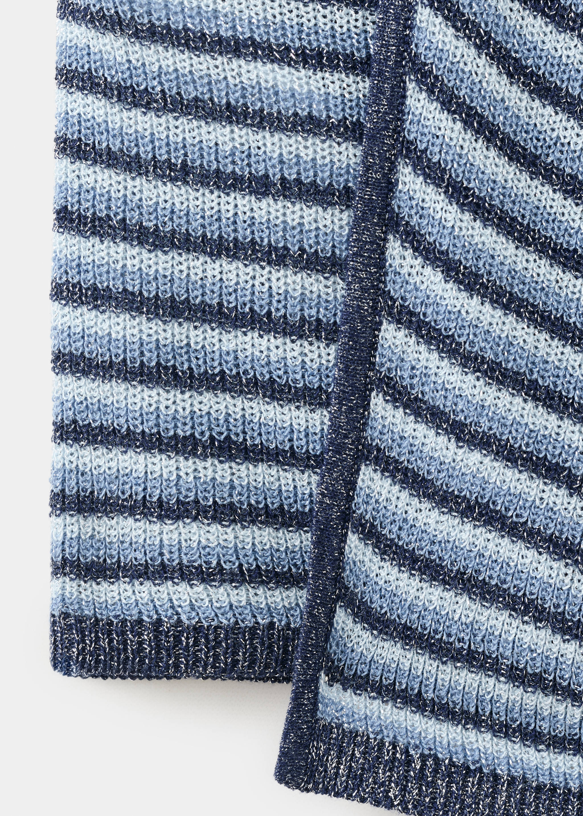 Striped crossover top - Details of the article 0