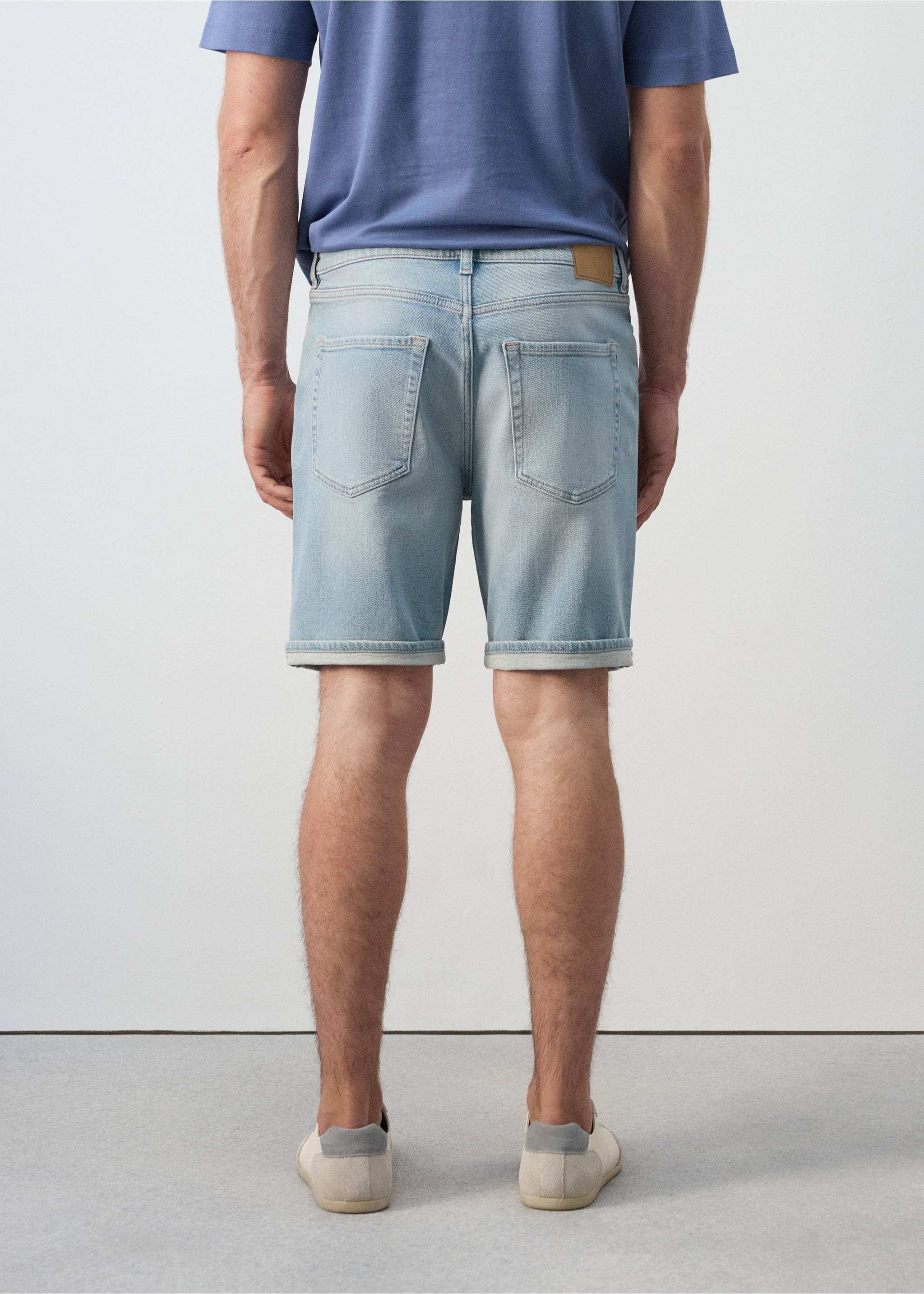 Bermudas vaqueras slim fit - Reverso del artículo, Azul claro. Ref: 27095957-00.