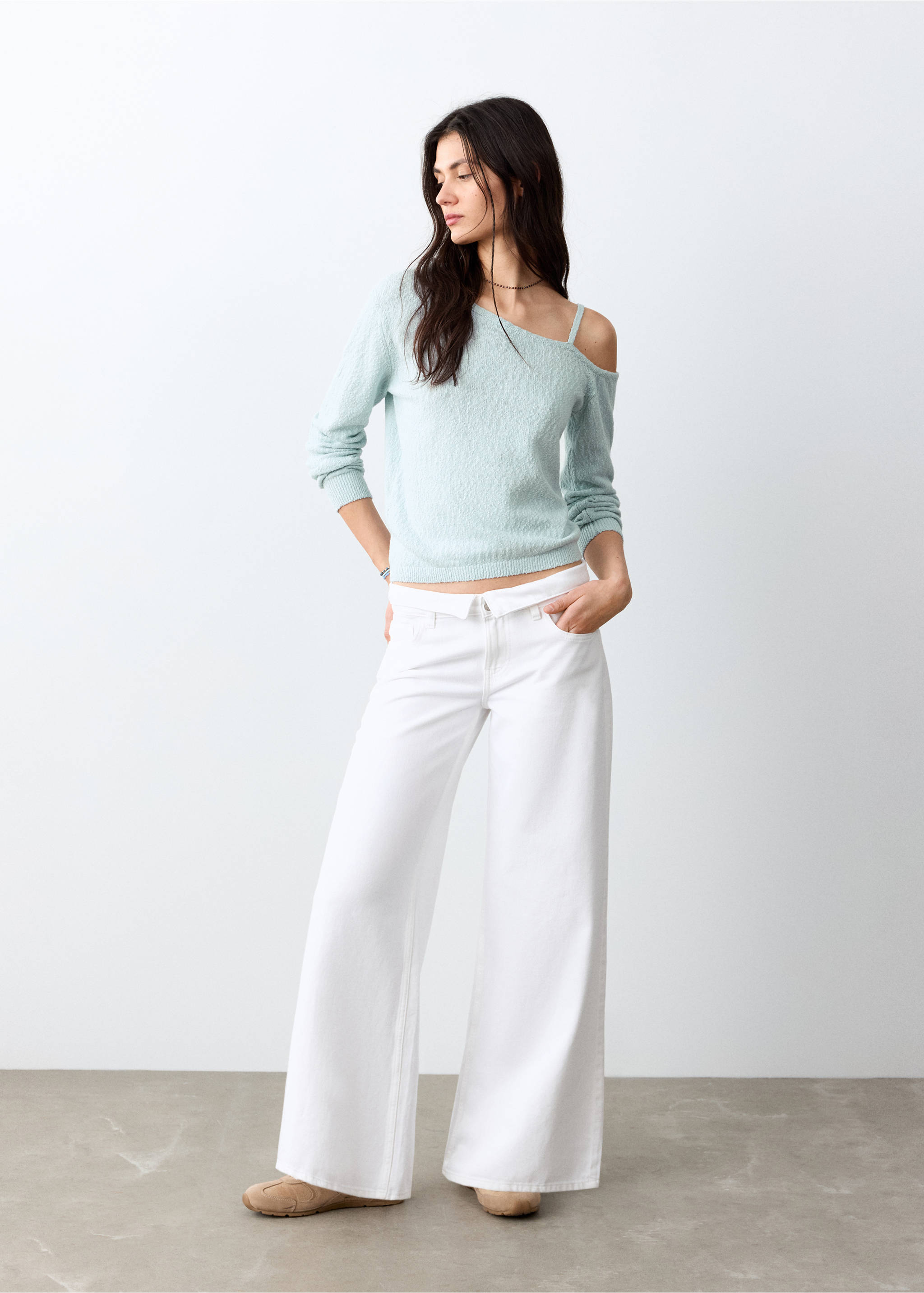 Asymmetric knit sweater - General plane, Sky Blue. Ref: 27095958-00.