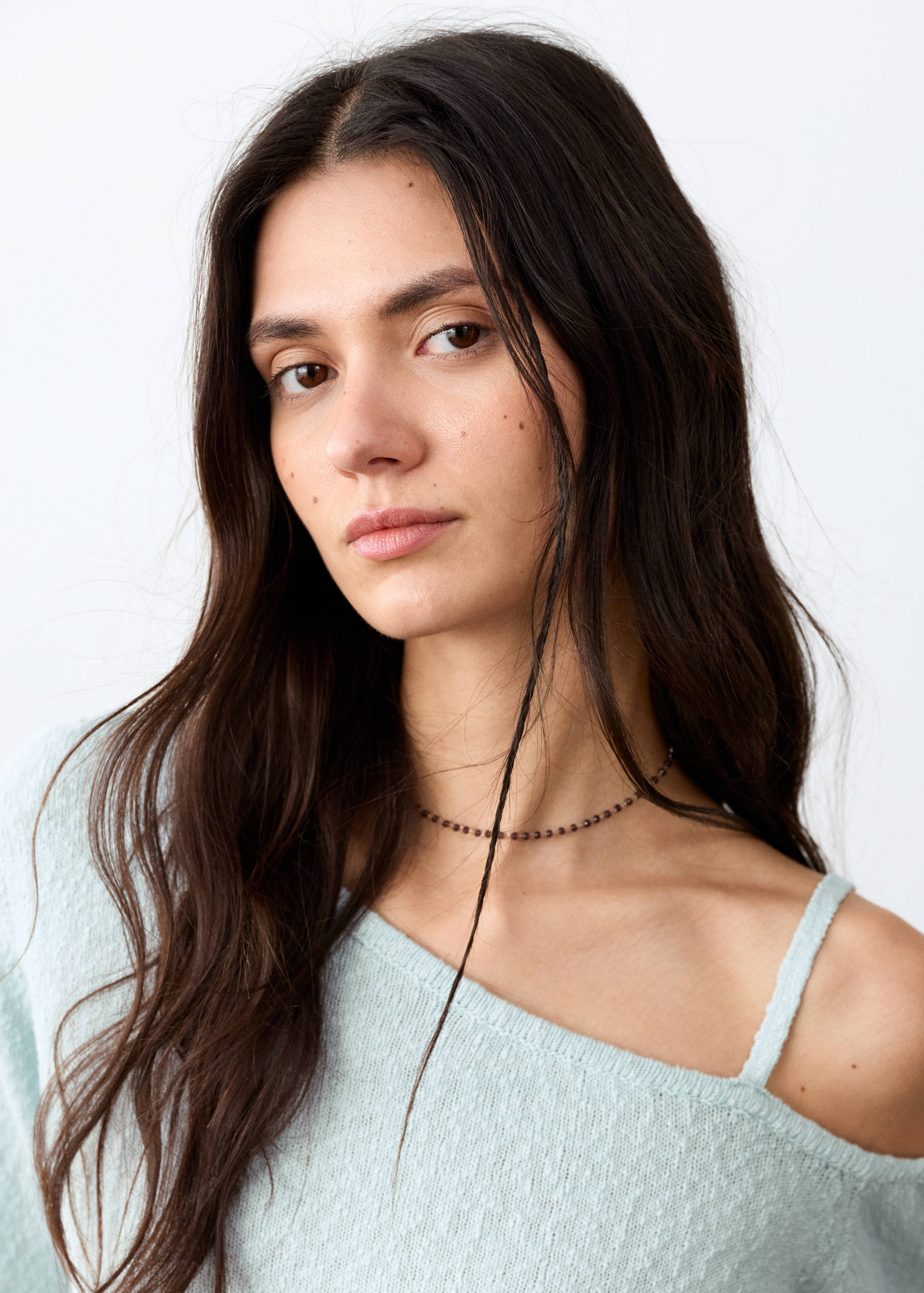 Asymmetric knit sweater - Details of the article 1