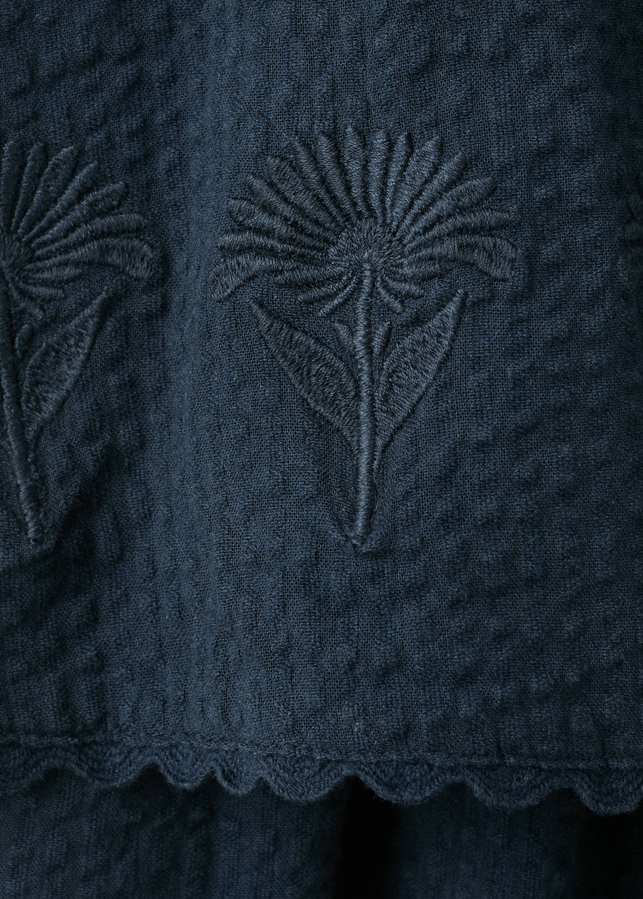 Halter long jumpsuit - Details of the article 8