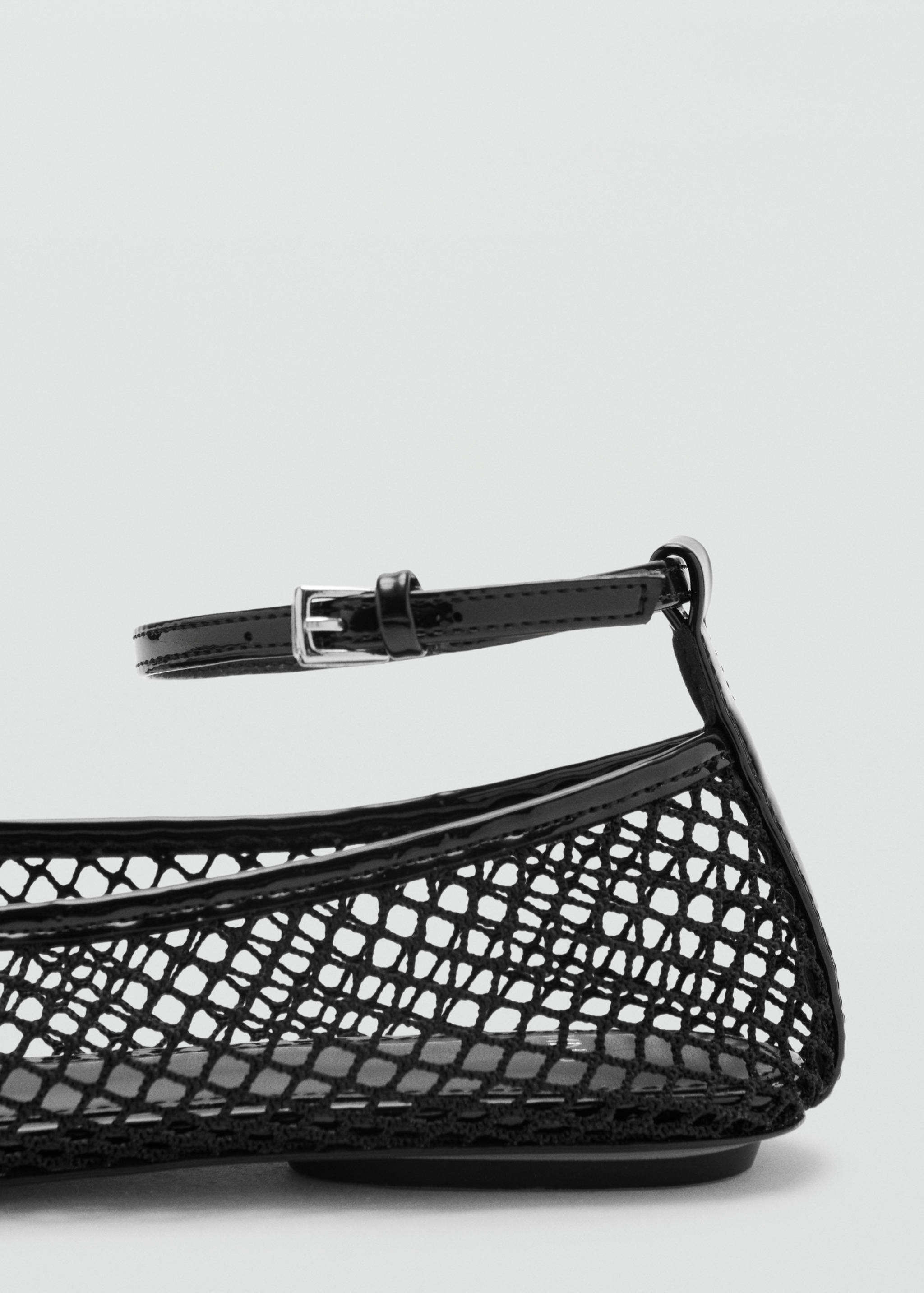 Ballet flats with mesh bracelet - Details of the article 1