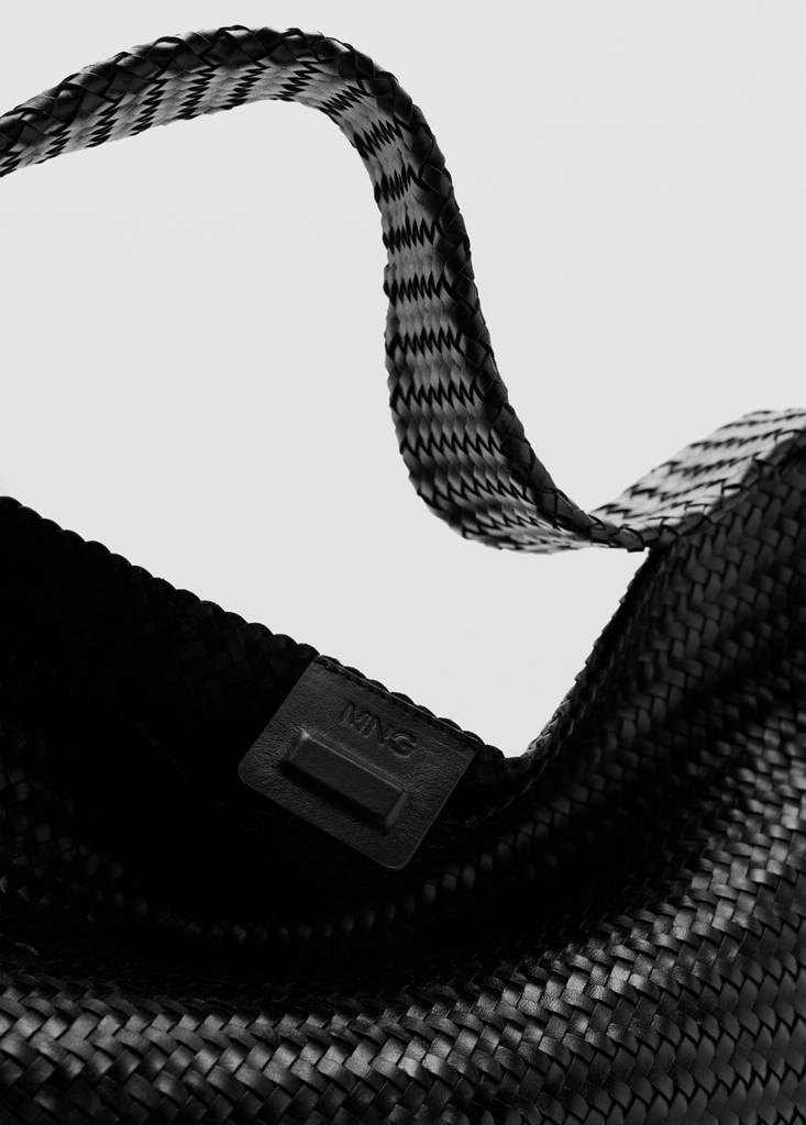 Large braided leather bag — Black