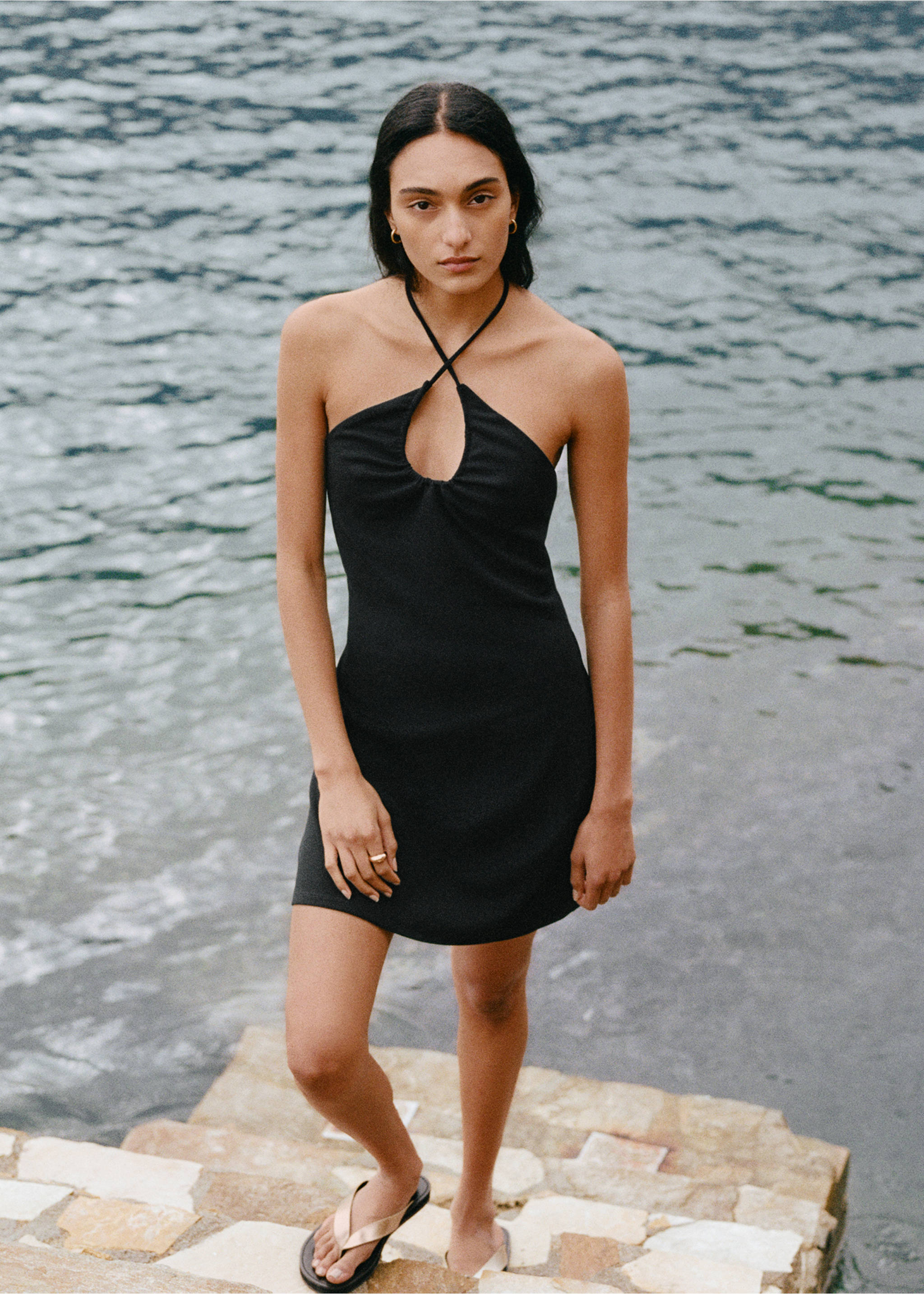 Halter neck short dress - Details of the article 6, Black. Ref: 27095982-00.