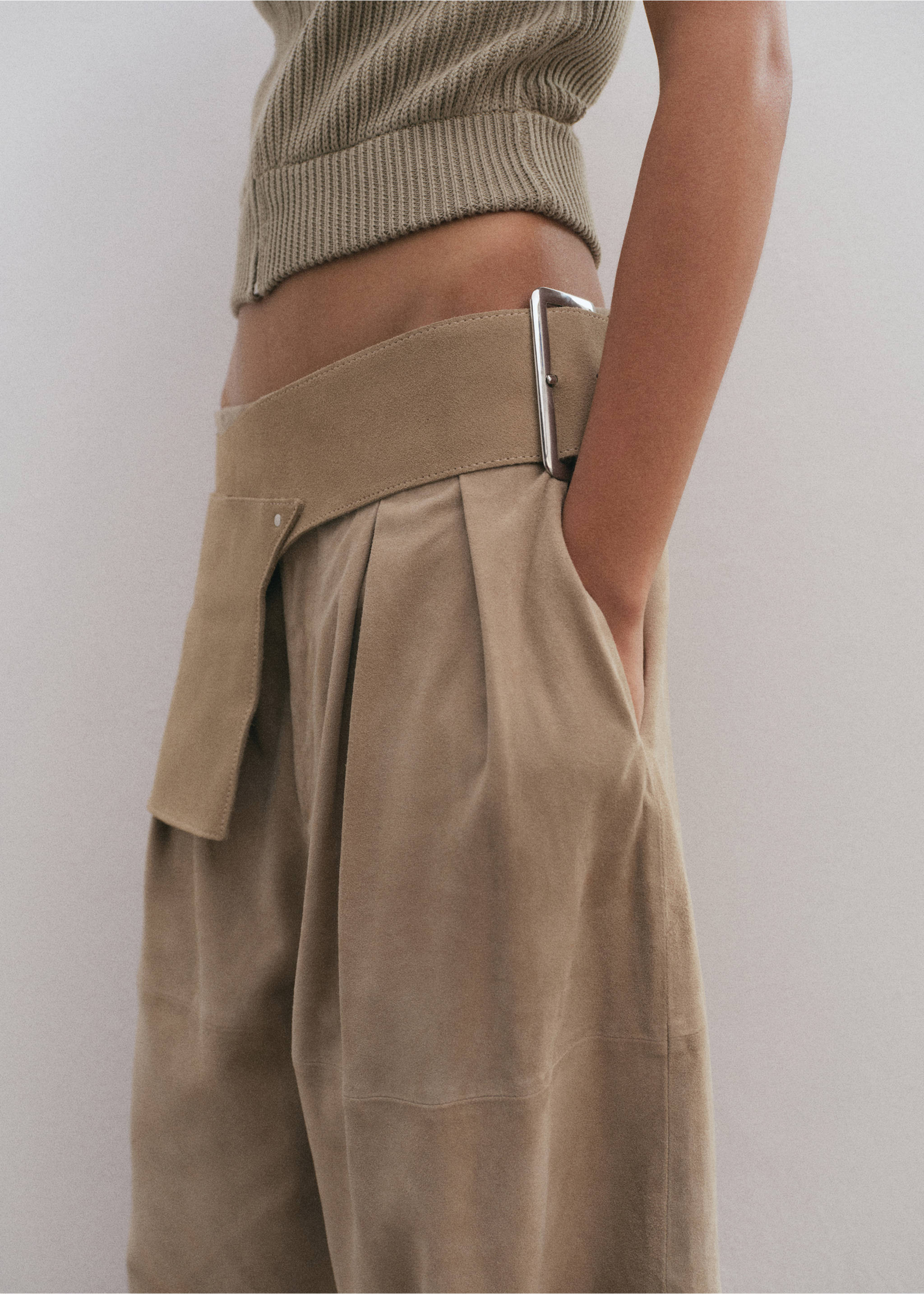 Ceinture cuir suède - Plan général, Sable. Ref: 27095985-00.