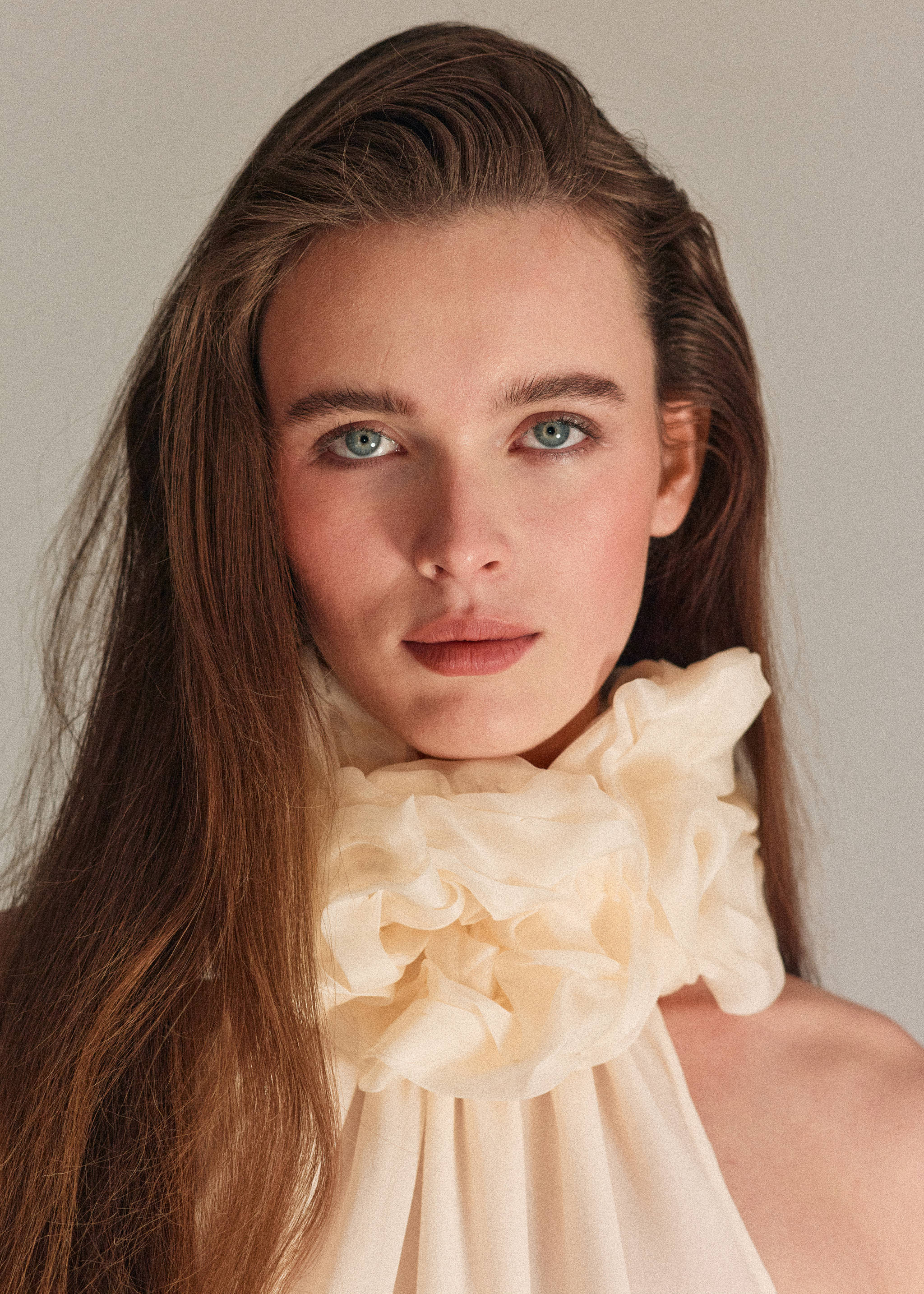 Blus med halterneck och blommönster - Detaljer om artikeln 1