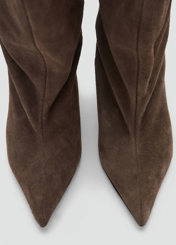 Slouchy suede ankle boot — Light/Pastel Brown
