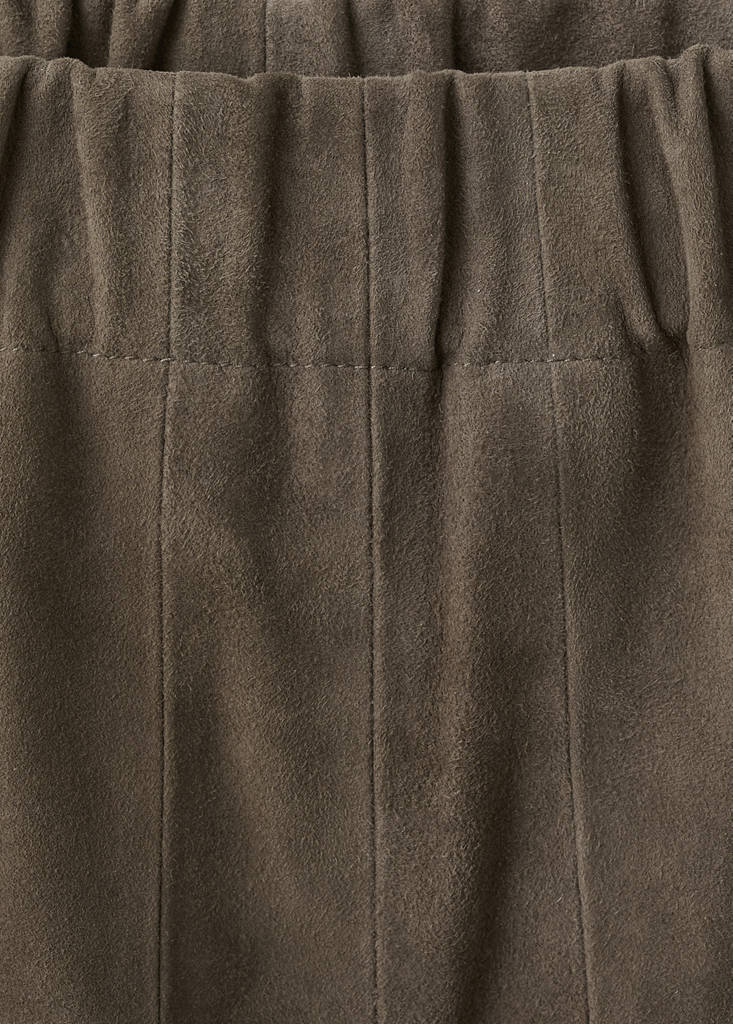 Suede shorts with pockets — Grey