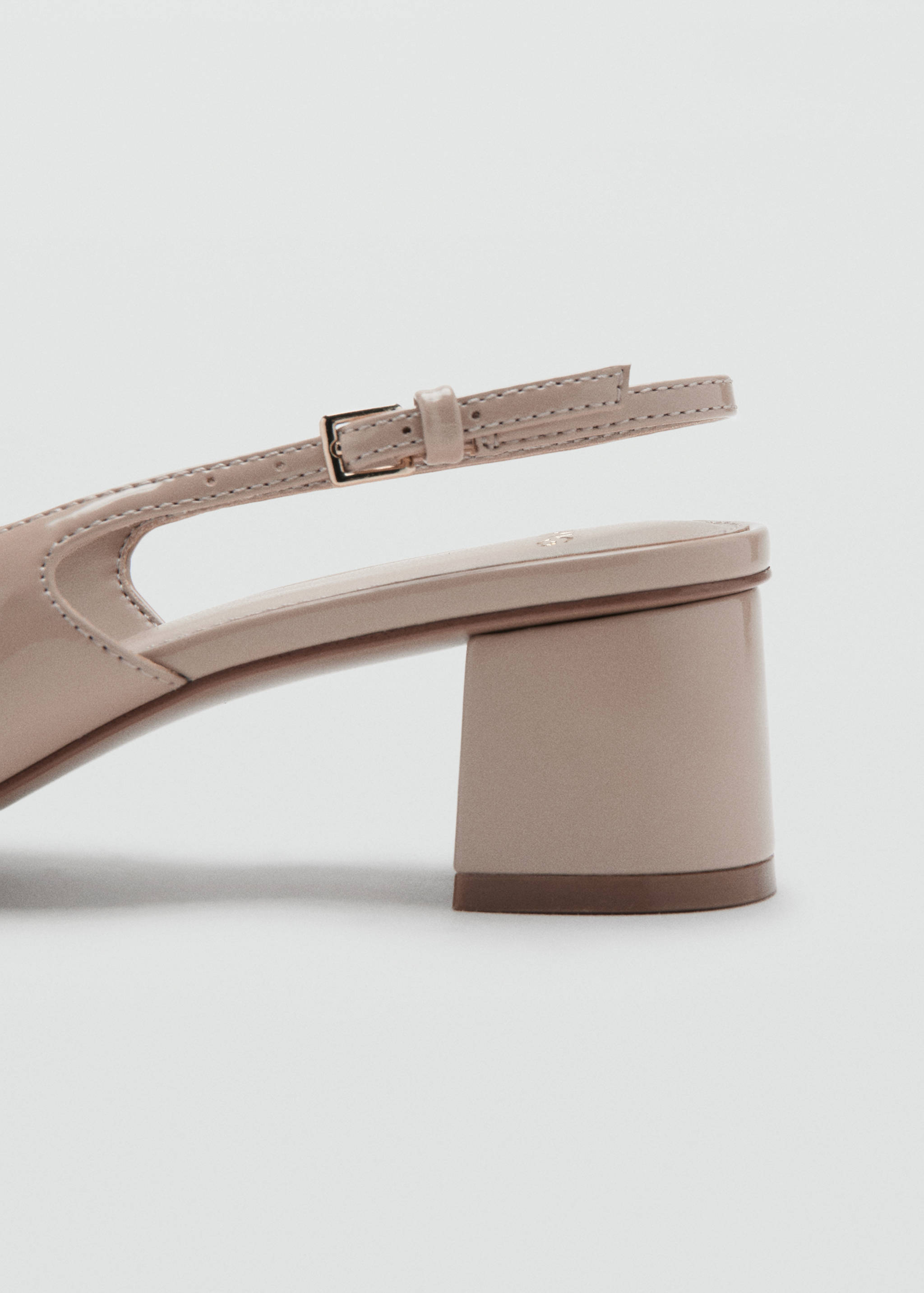 Zapato tacón charol tiras hebilla - Detalle del artículo 1