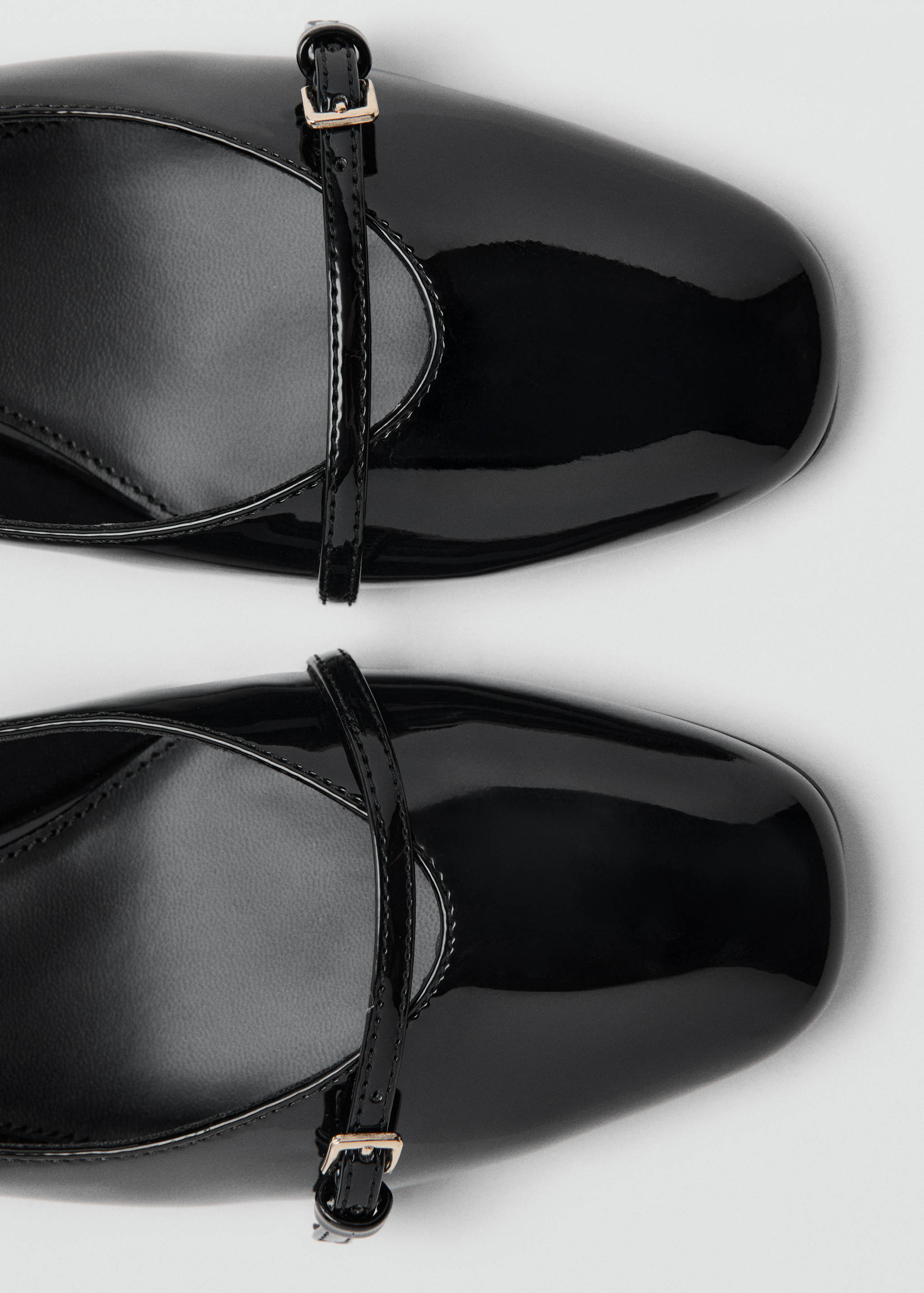 Zapato tacón charol tiras hebilla - Detalle del artículo 2