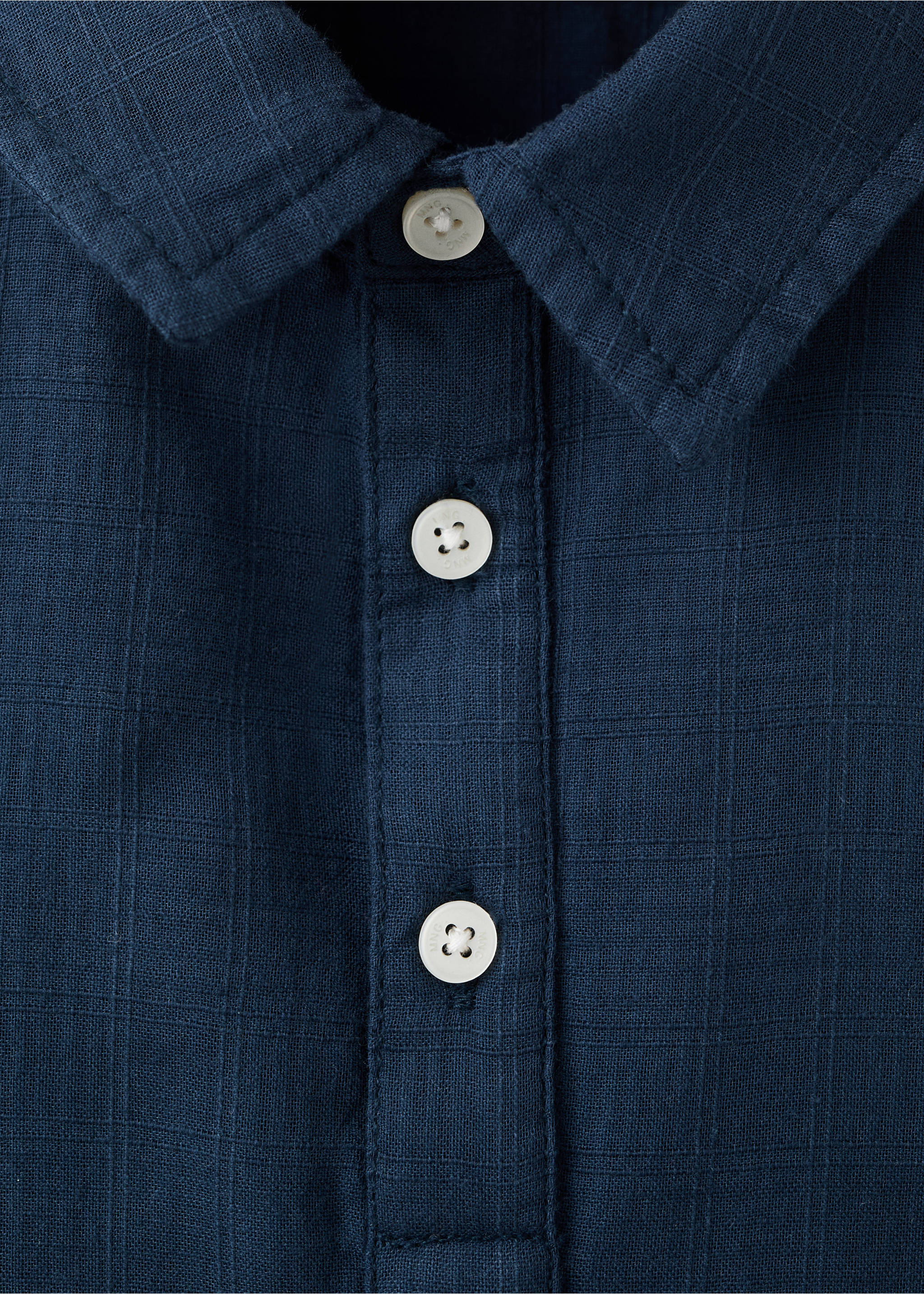 Camisa algodón textura - Detalle del artículo 8, Azul marino. Ref: 27096341-00.