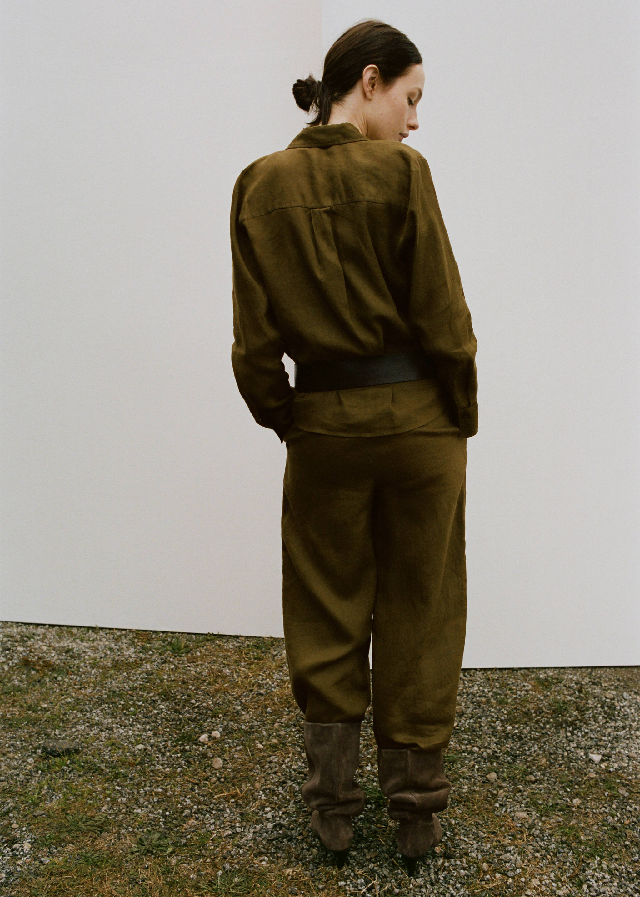 Pocket linen shirt - Details of the article 1